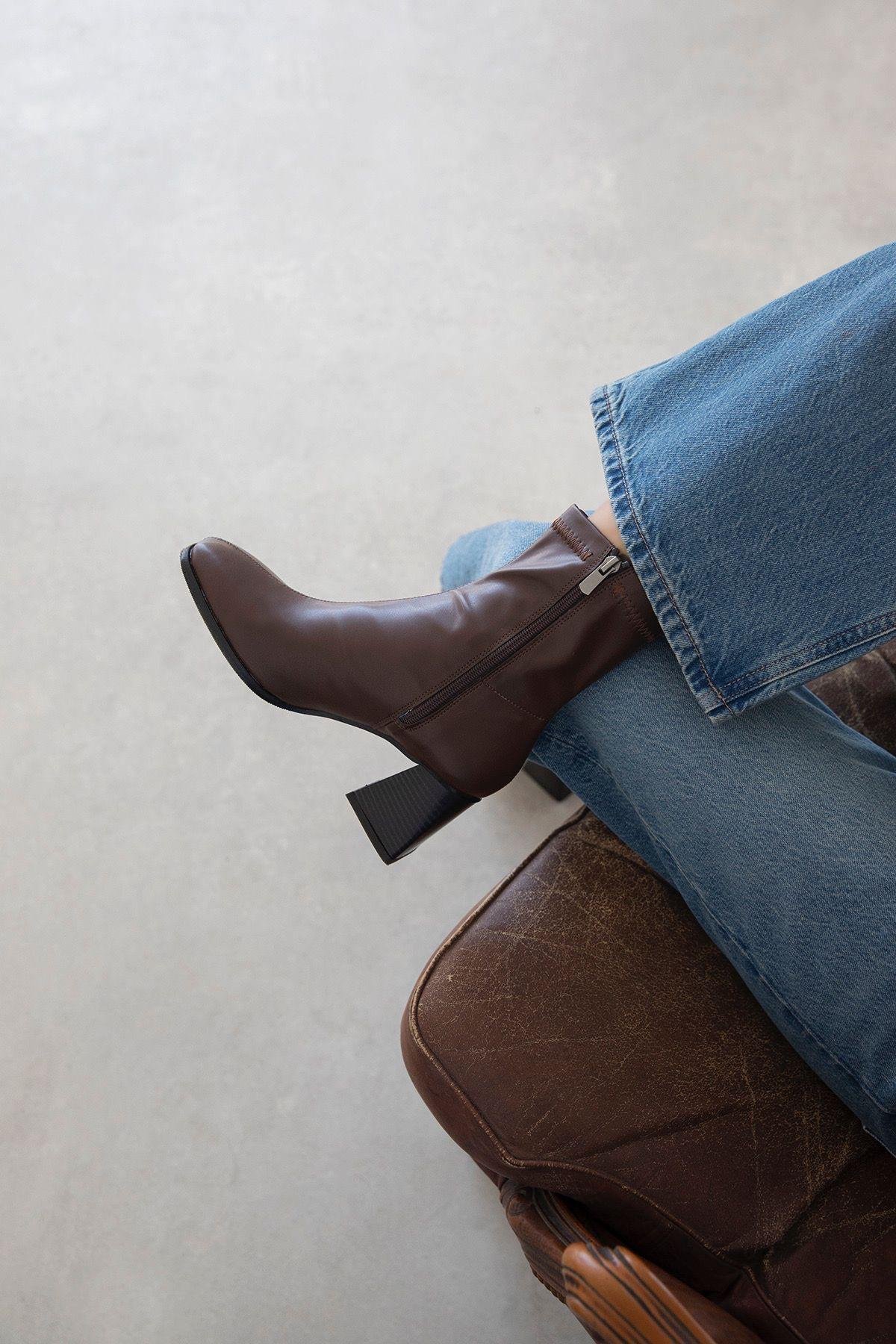 Trew Kadın Streç Bilekli  Orta  Boy Topuklu  Bot Kahve