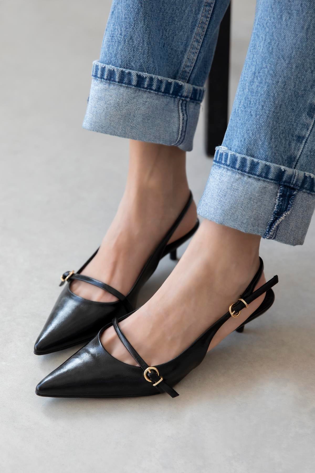 Valeria Kadın Topuklu Kırışık Deri Ayakkabı Siyah