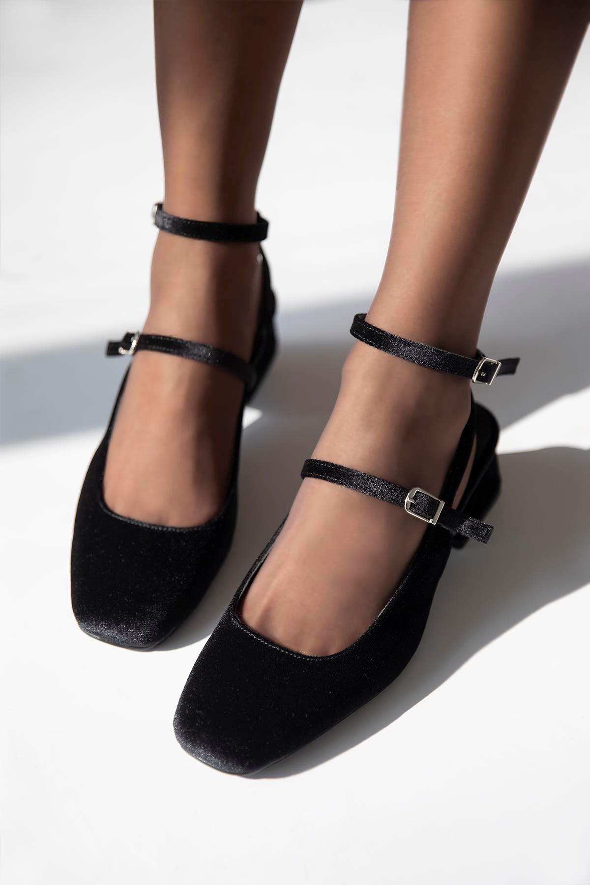 Viola Kadın  Topuklu  Kadife  Ayakkabı Siyah