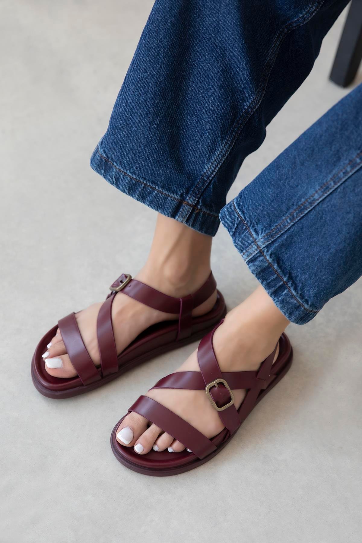Vitinha Kadın Parmak Arası Deri  Sandalet Bordo