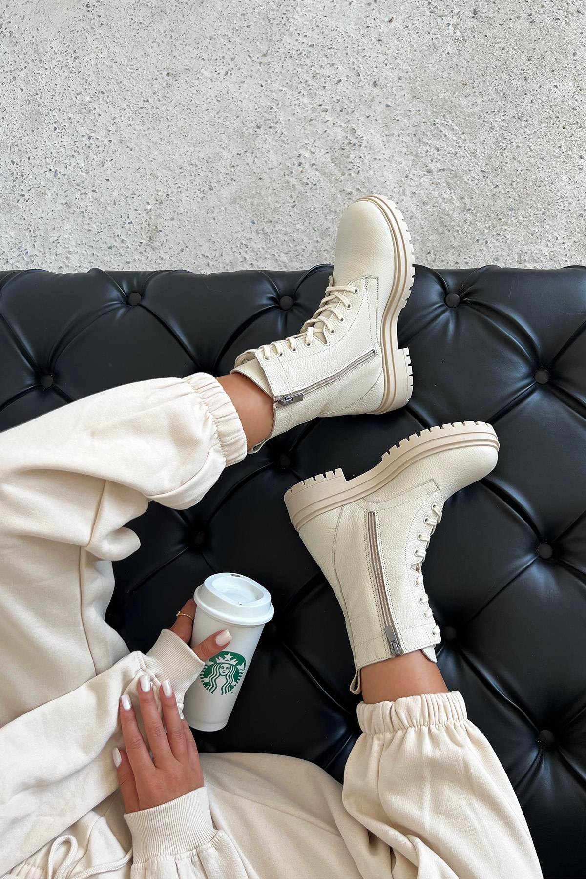 Walker  Kadın Hakiki  Deri Postal  Bot Bej