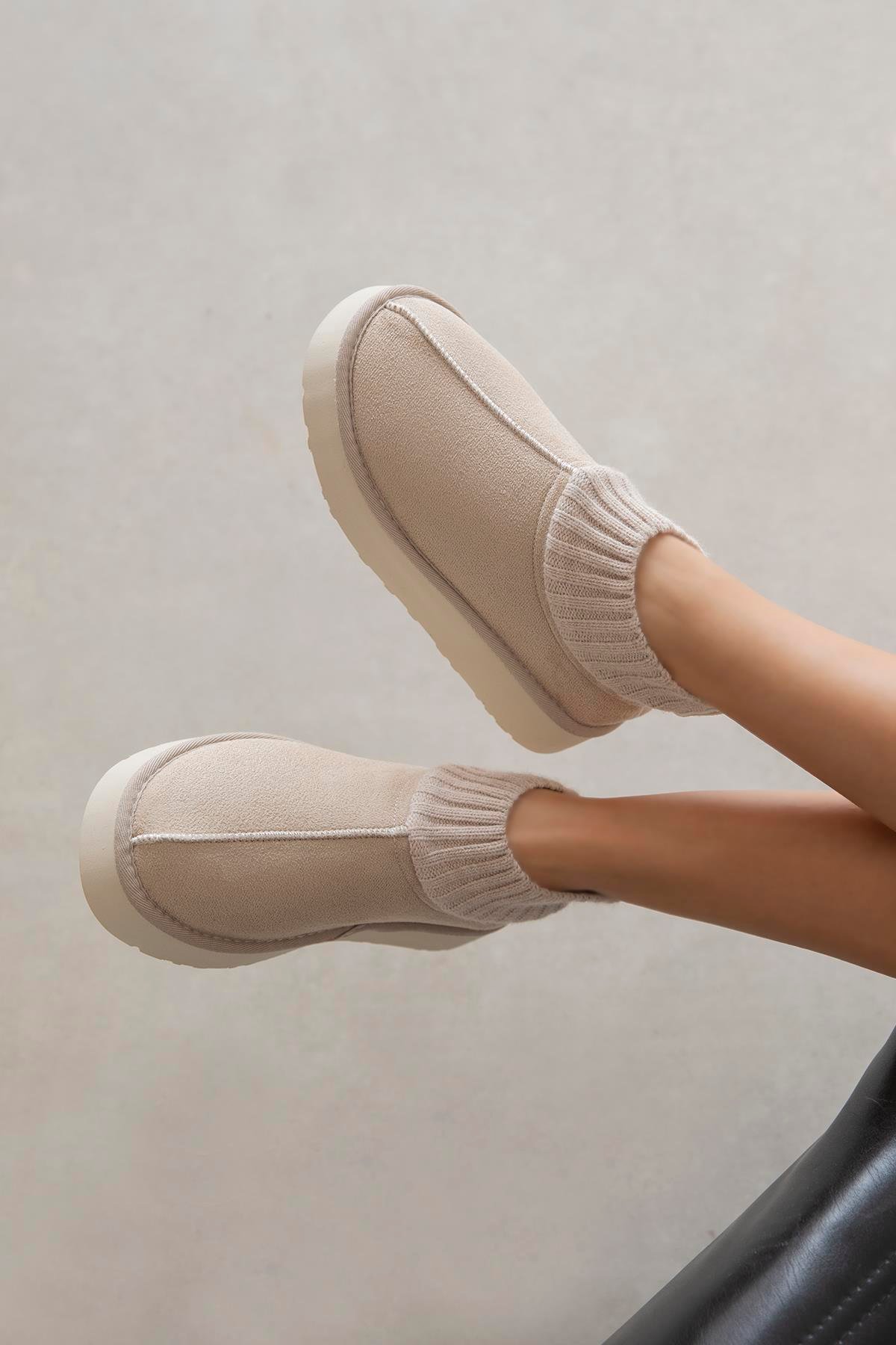 Yuki Kadın Triko Detay Ev Terliği Bej