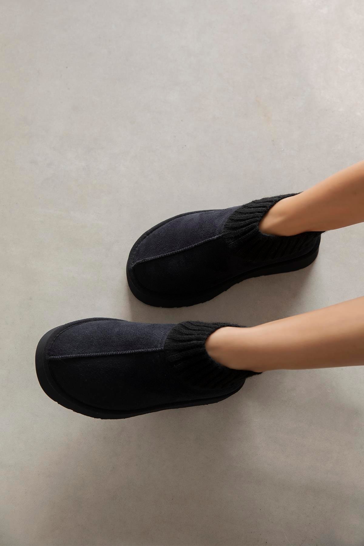 Yuki Kadın Triko Detay Ev Terliği Siyah