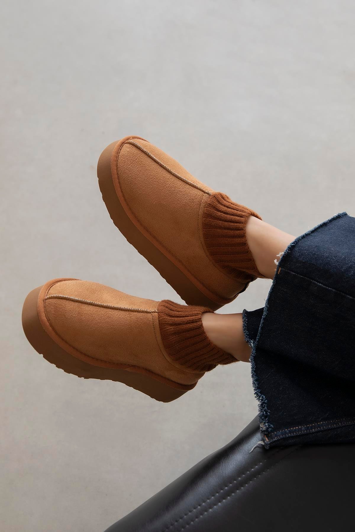 Yuki Kadın Triko Detay Ev Terliği Taba