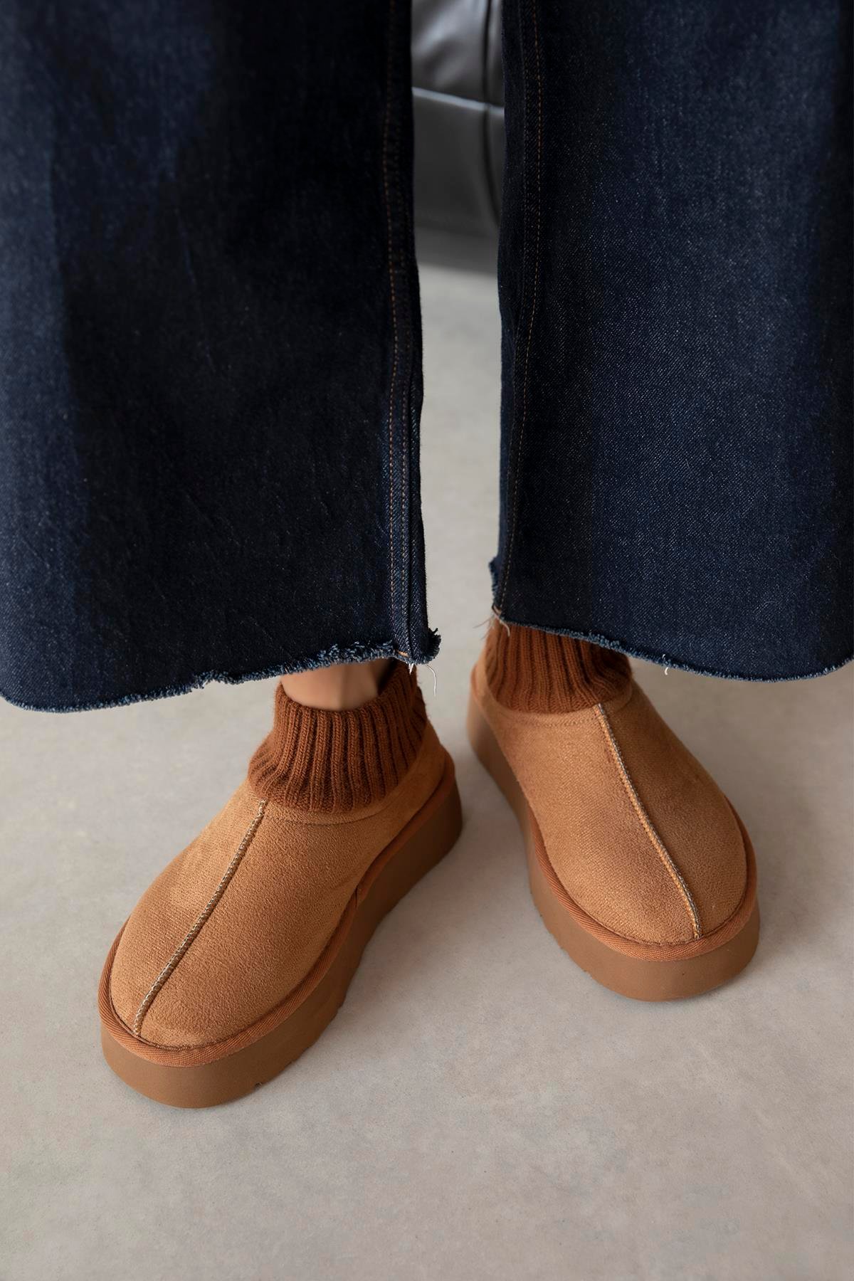 Yuki Kadın Triko Detay Ev Terliği Taba