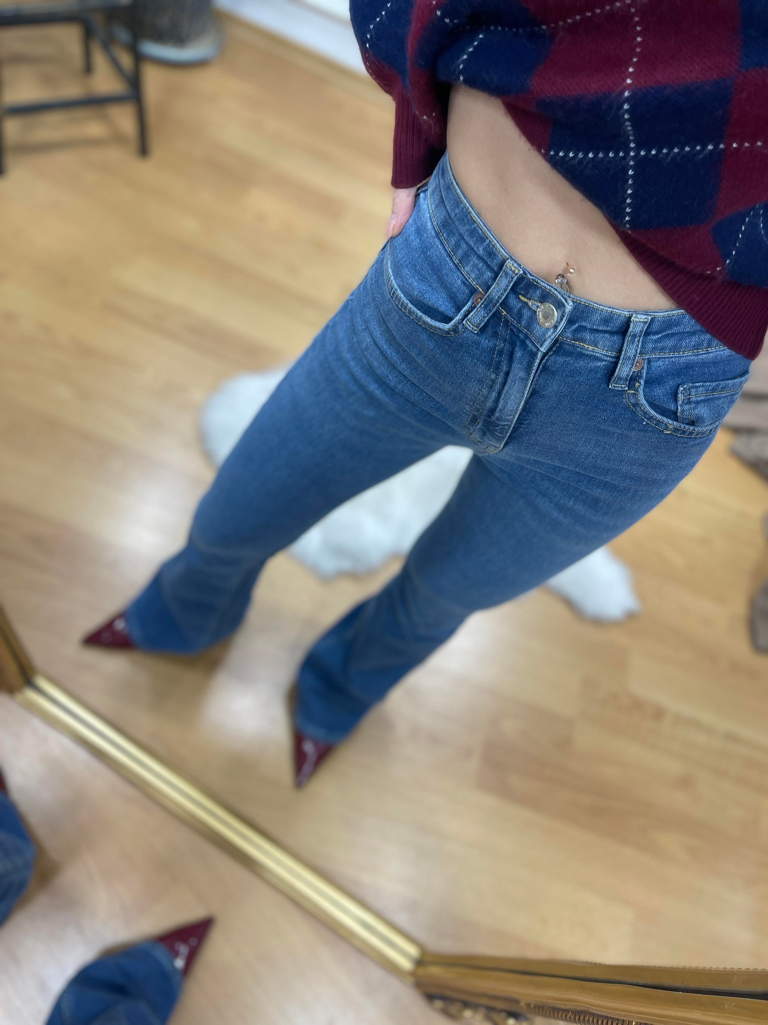 KADIN BLUE İSPANYOL PAÇA JEAN Moda AkımıJean
