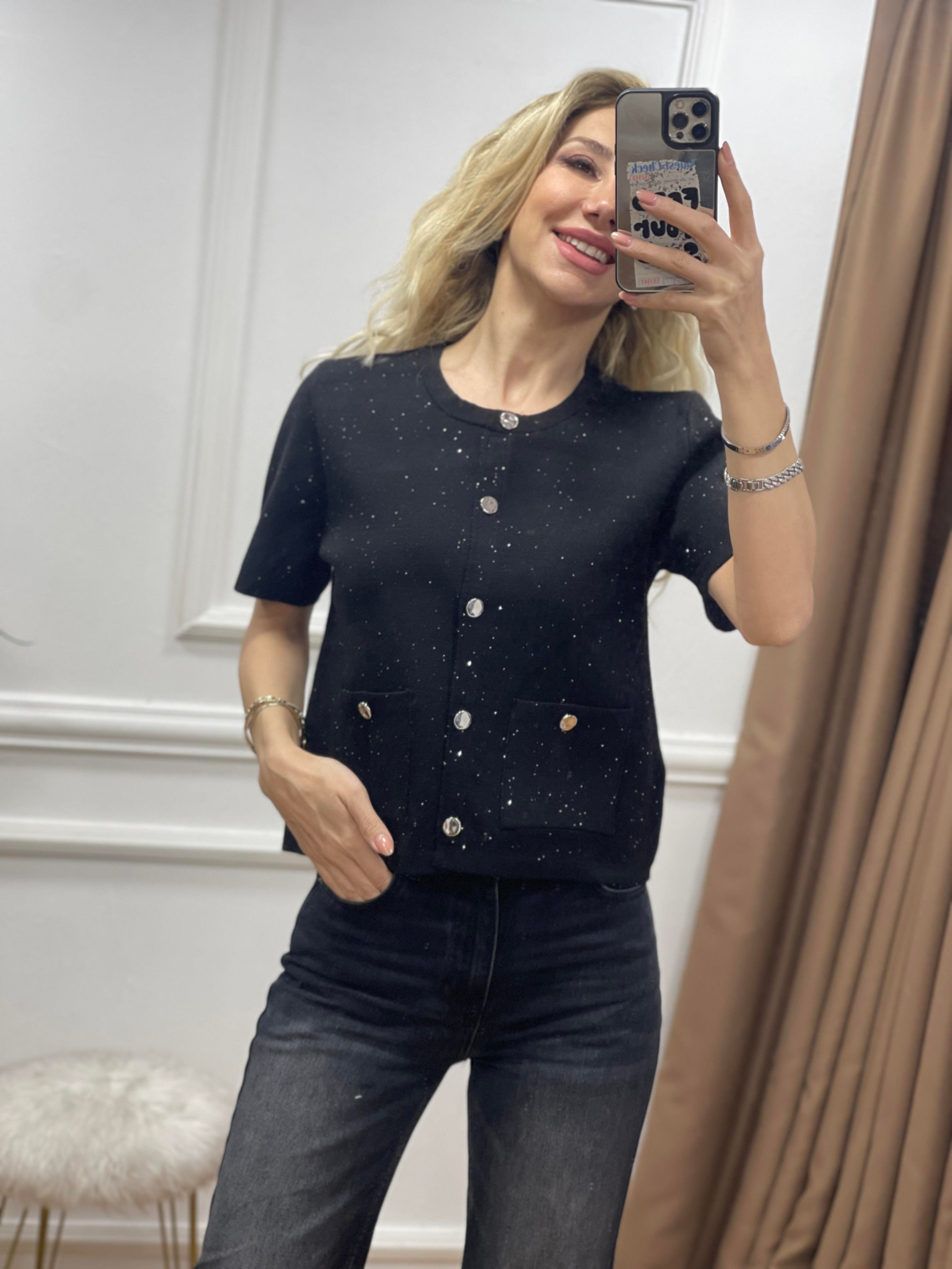 KADIN SIYAH SIM DETAYLI DİLVİN TRİKO HIRKAModa AkımıHırka
