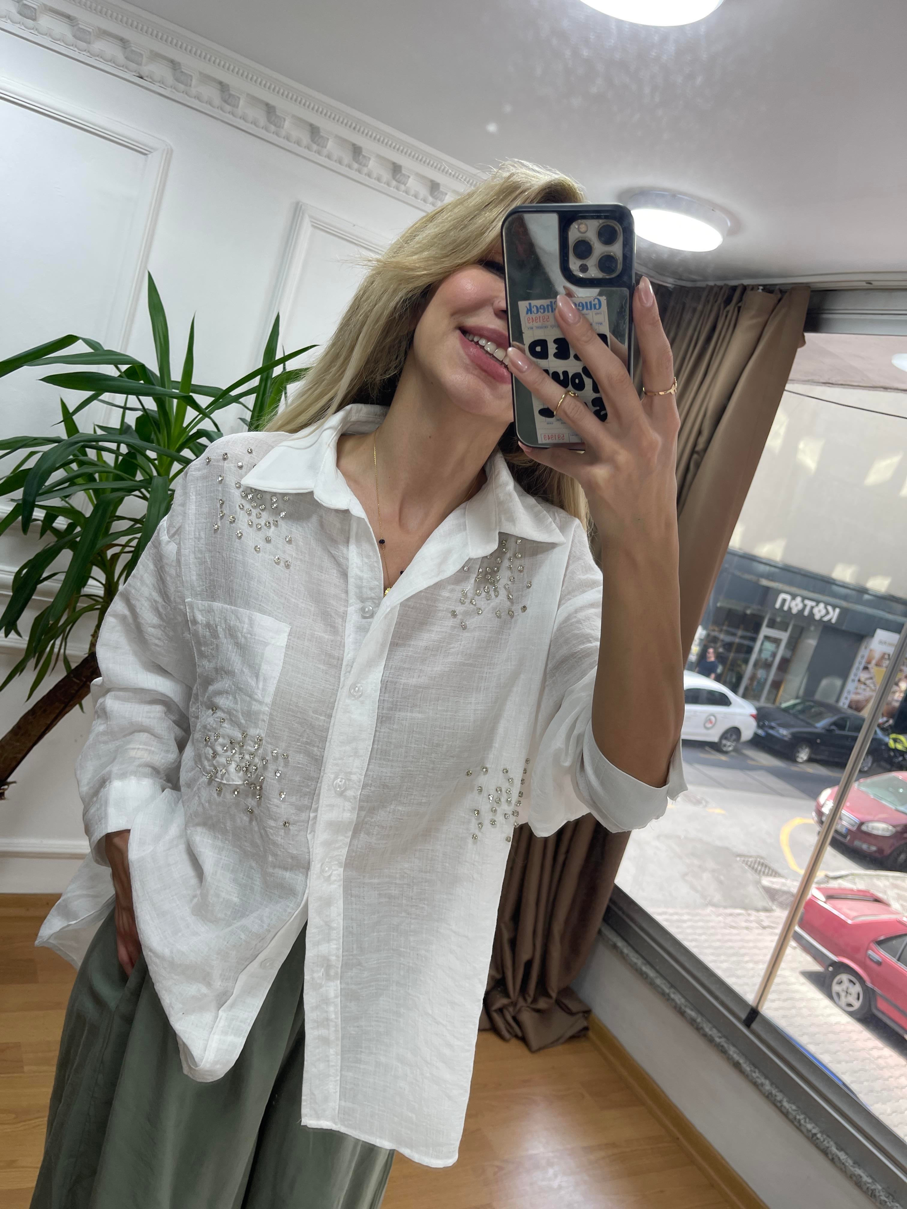 KADIN TAŞ DETAYLI KETEN GÖMLEK Moda AkımıGömlek