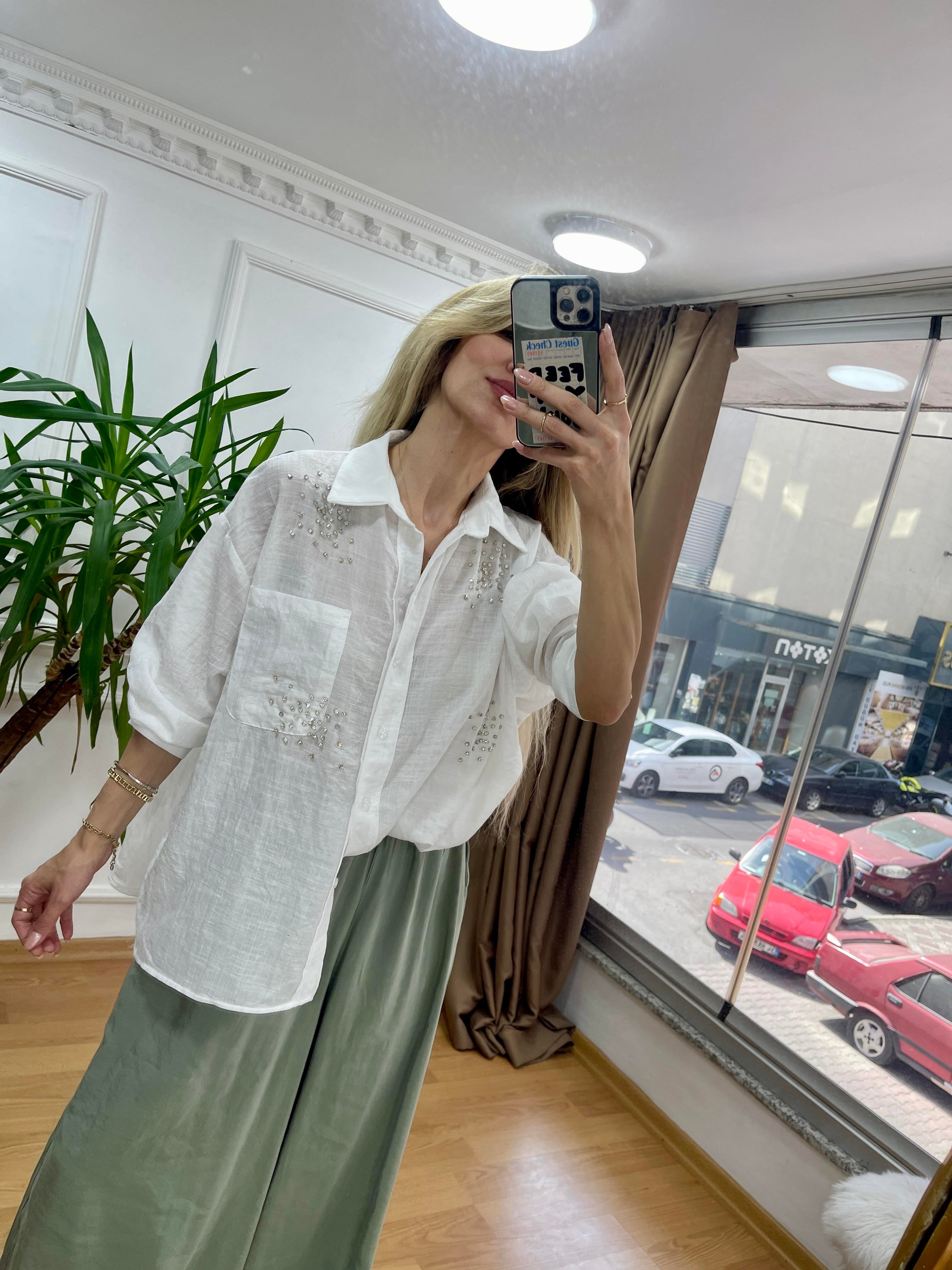 KADIN TAŞ DETAYLI KETEN GÖMLEK Moda AkımıGömlek