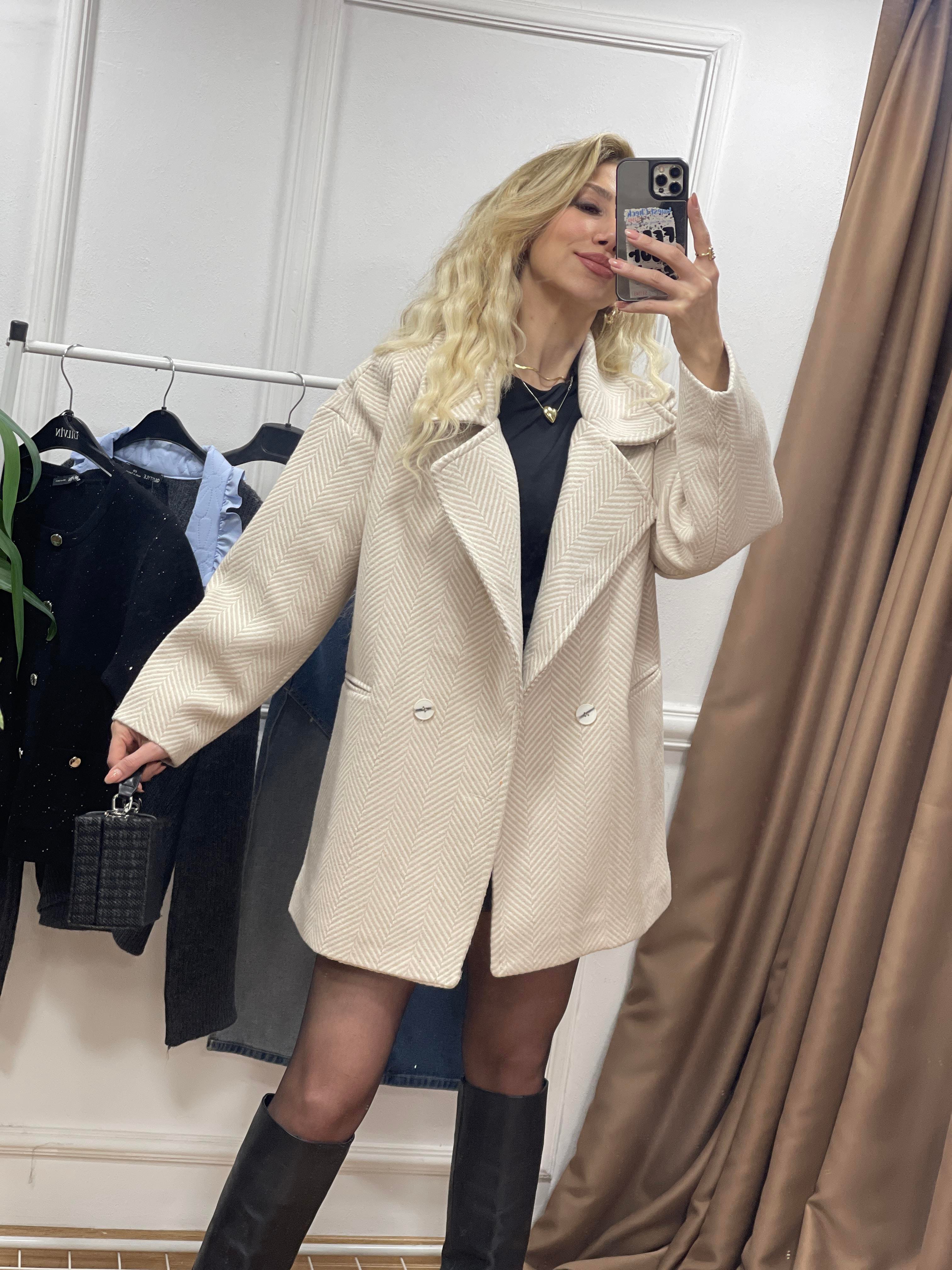 KADIN TAŞ KAŞE KABAN Moda AkımıKaban