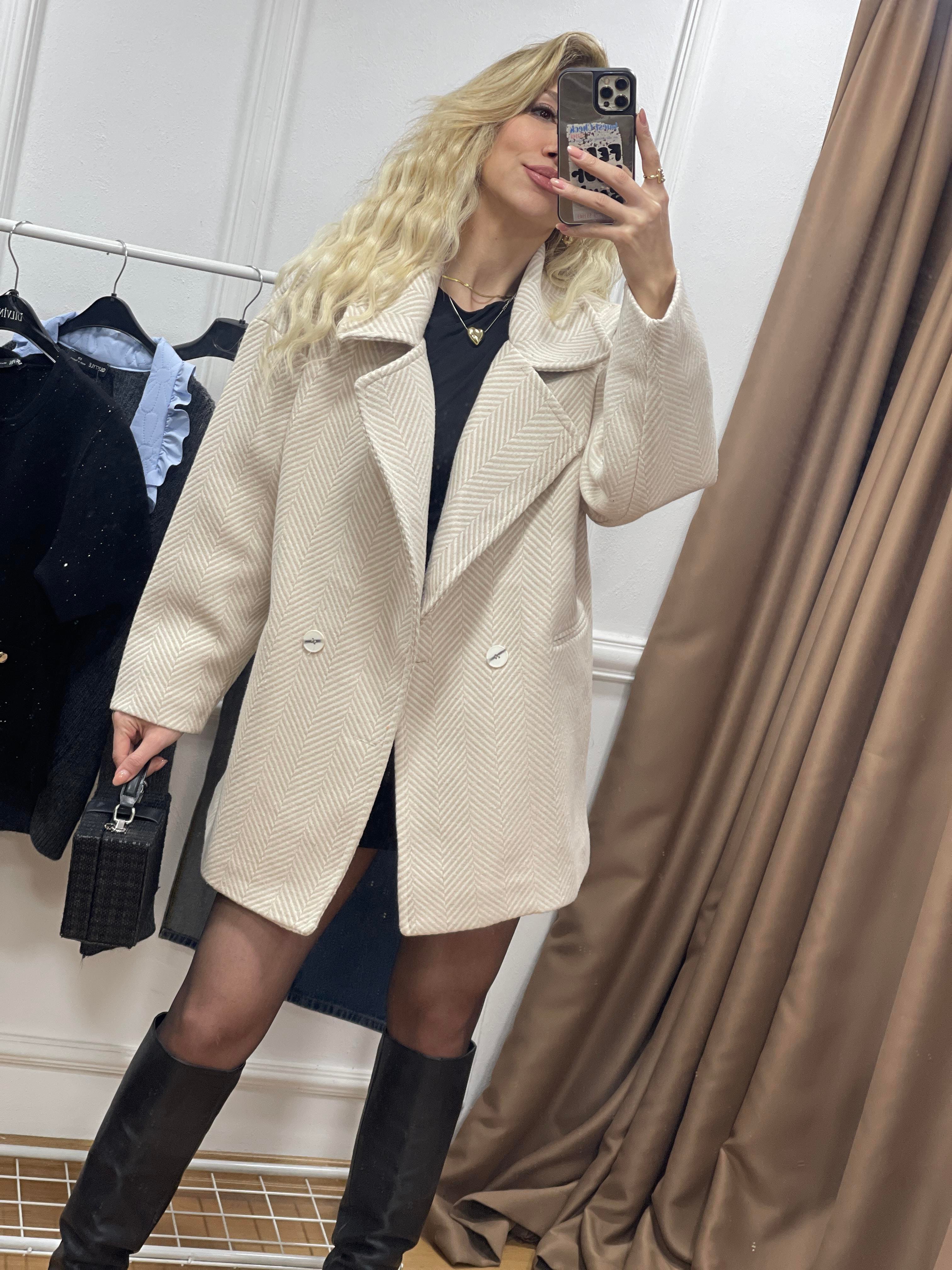 KADIN TAŞ KAŞE KABAN Moda AkımıKaban