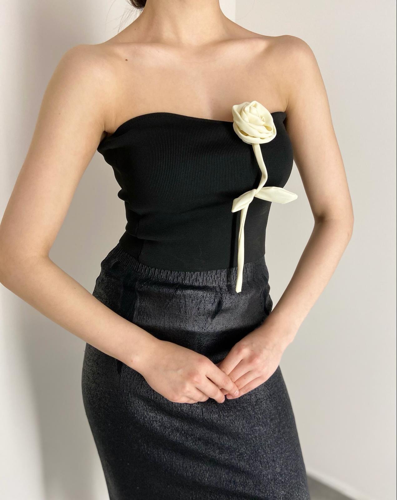 KADIN TASARIM TRİKO BÜSTİYER Moda AkımıCrop