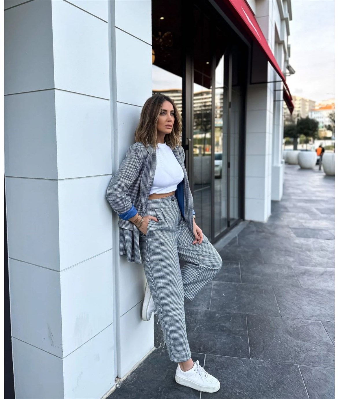 MAVİ  SATEN ASTARLI PÖTİKARELİ TAKIMModa AkımıSet