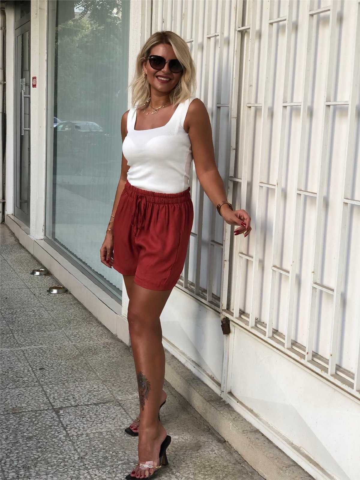 Beli Lastikli Bağcıklı Şort