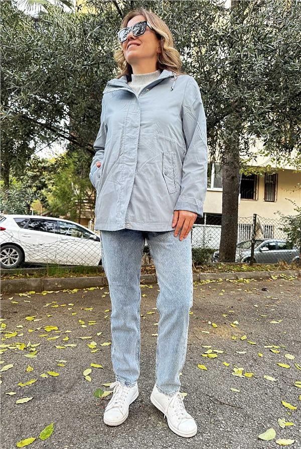 Fermuarlı Kapüşonlu İthal Yağmurluk
