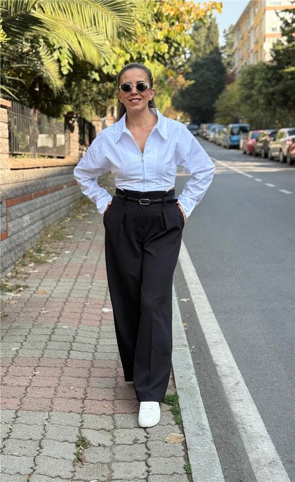Kemer Detaylı Geniş Paça Pantolon