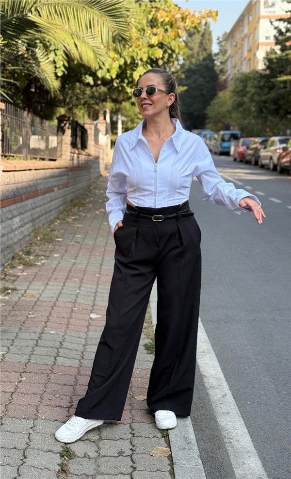 Kemer Detaylı Geniş Paça Pantolon