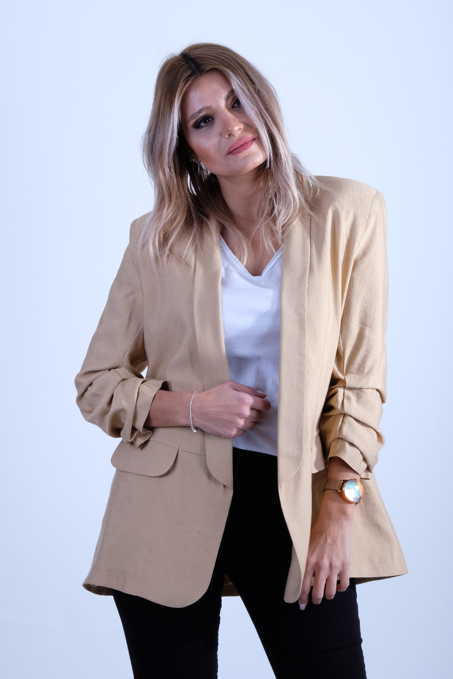 Kolları Büzgülü Smokin Ceket