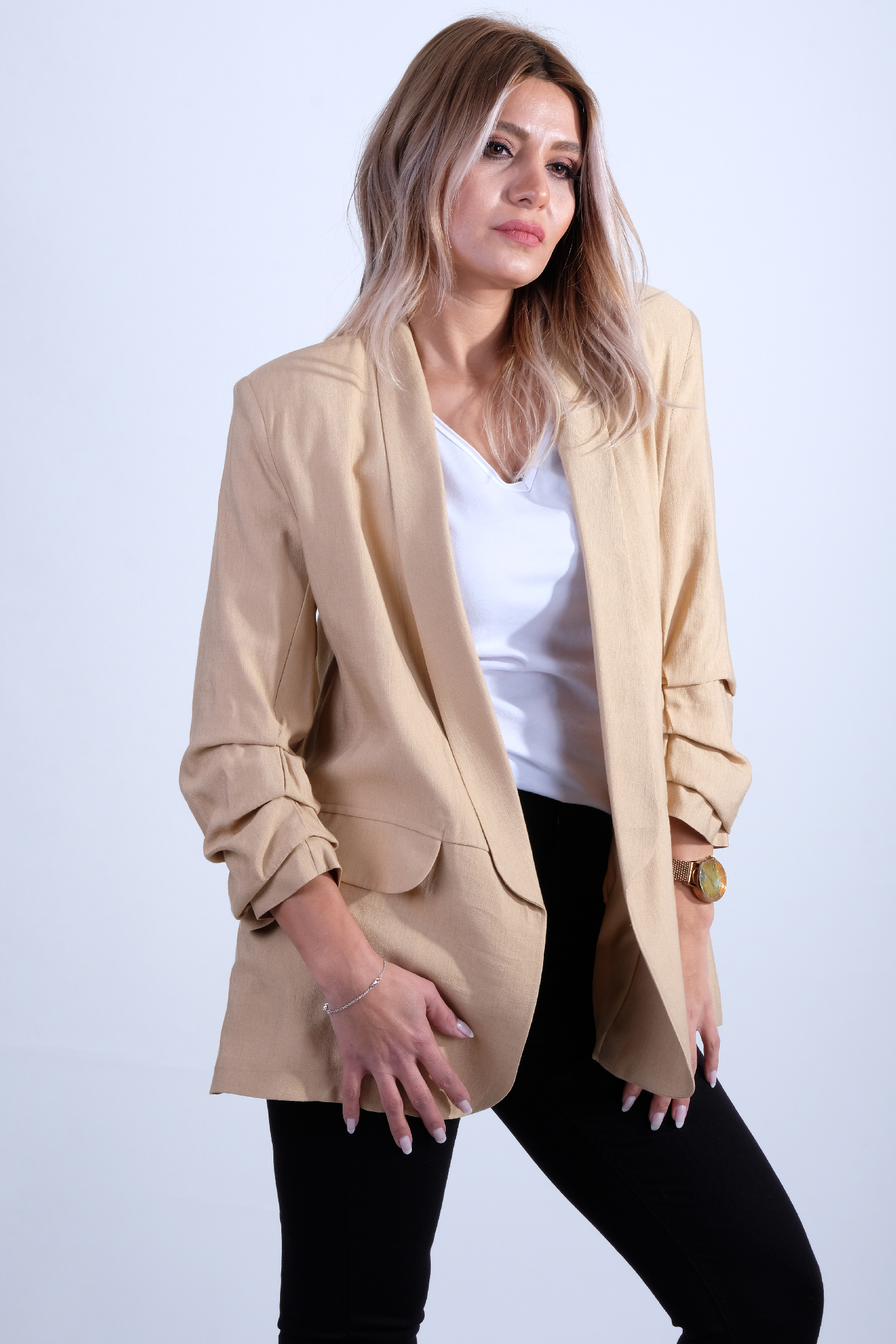 Kolları Büzgülü Smokin Ceket