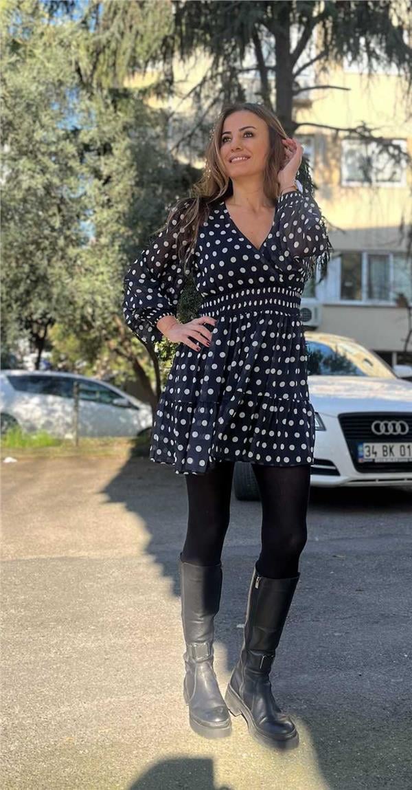 Puantiyeli Beli Lastikli Şifon Elbise
