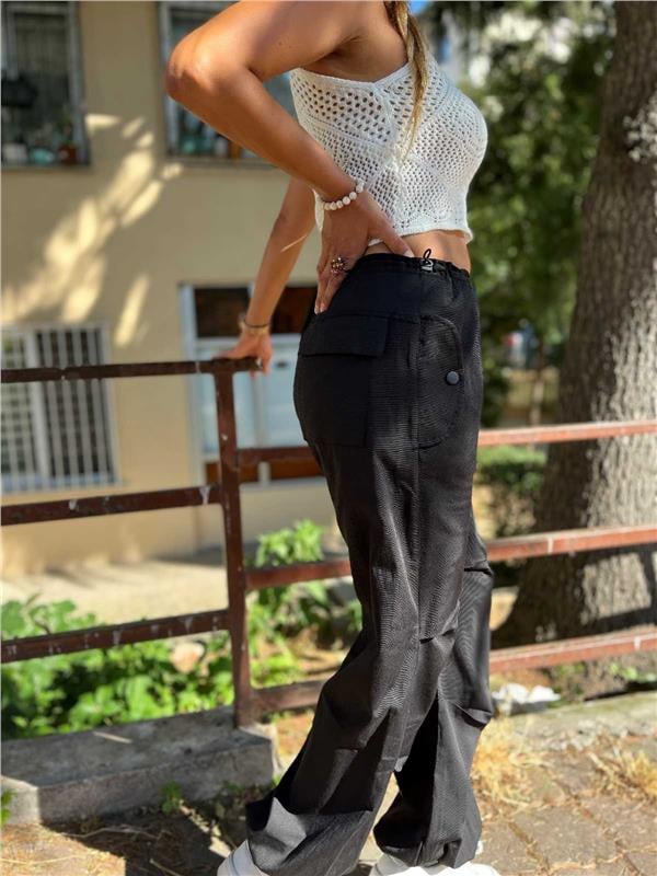 Siyah Beli Paçası Büzgü Detaylı Pantolon