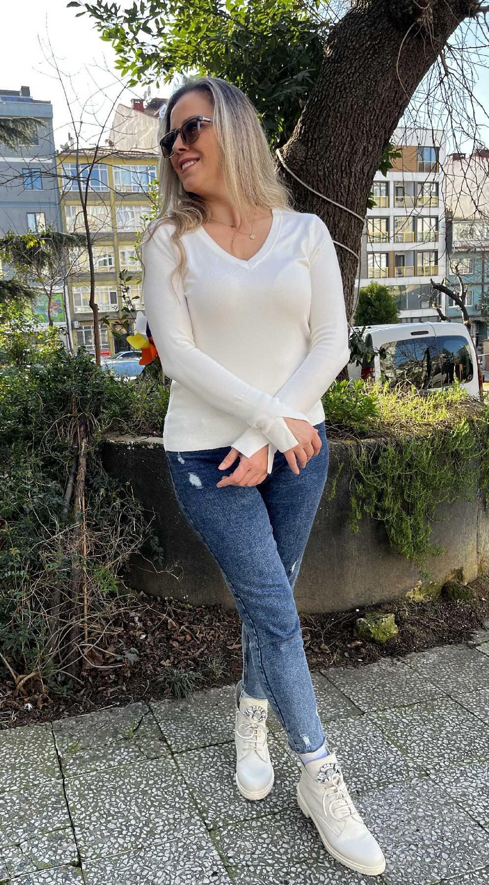 V Yaka Kolu Yırtmaçlı Kazak