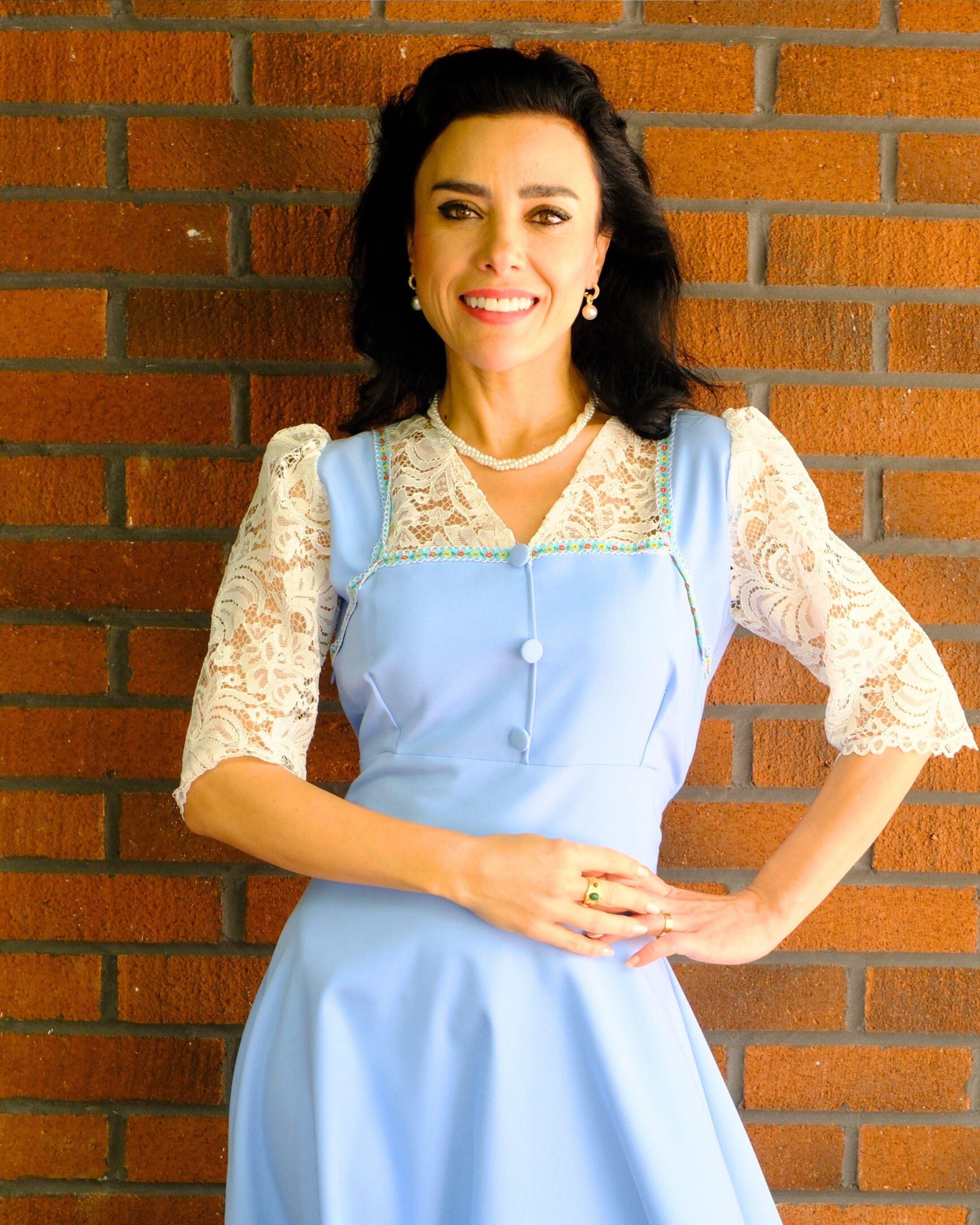 Deniz Özel Dikim Elbise