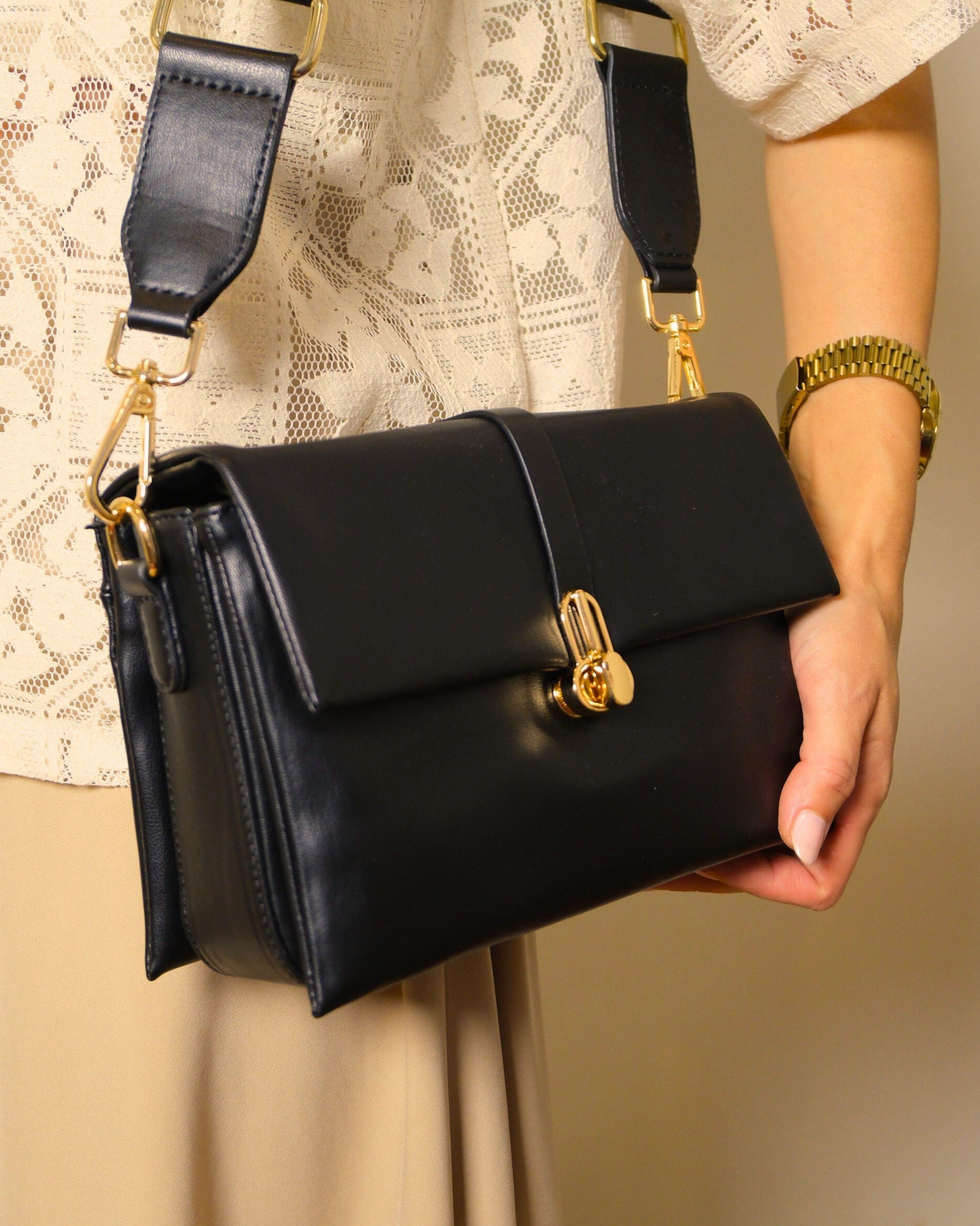 Gece Siyahı Kilitli Clutch Çanta