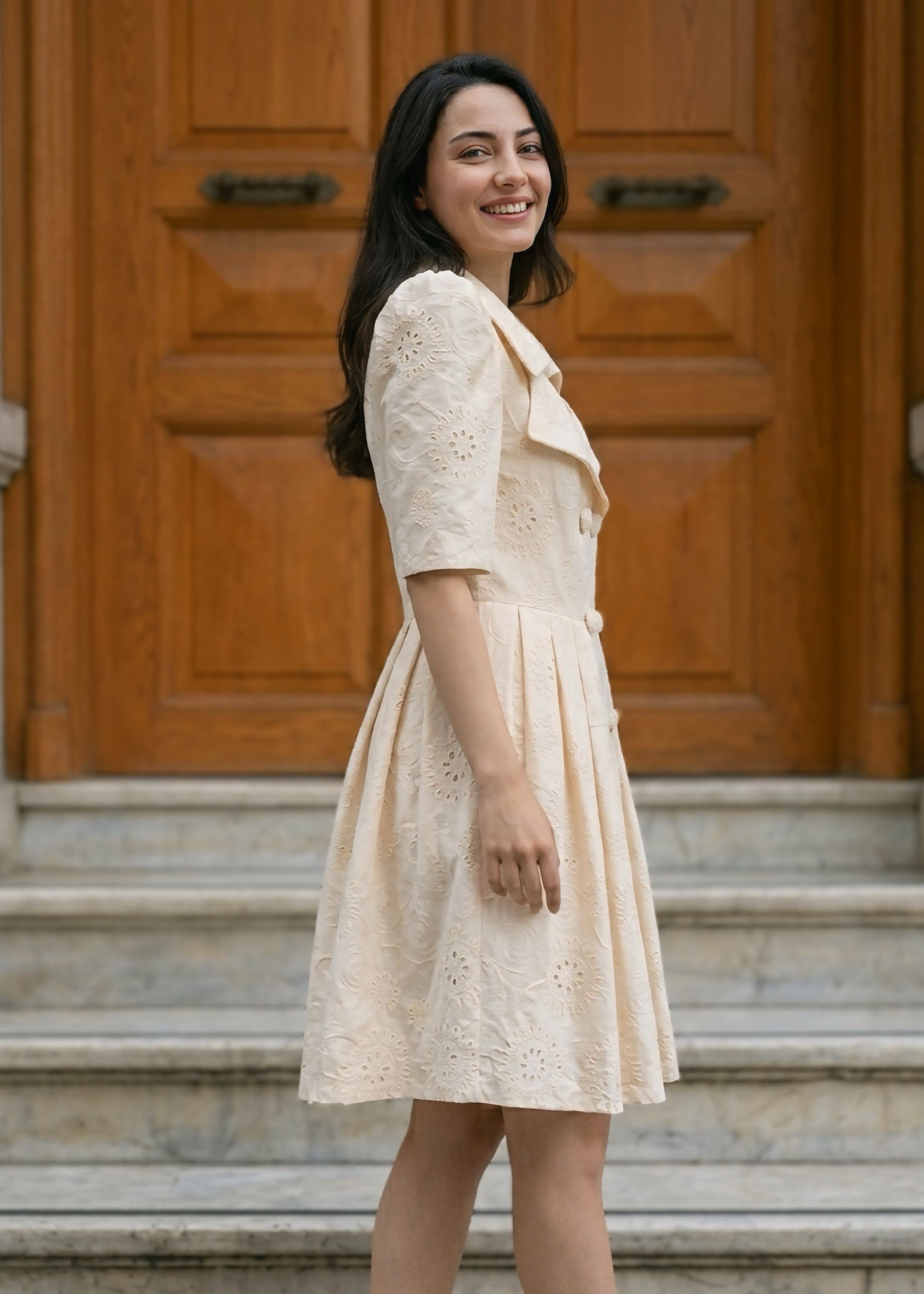 Latife Elbise