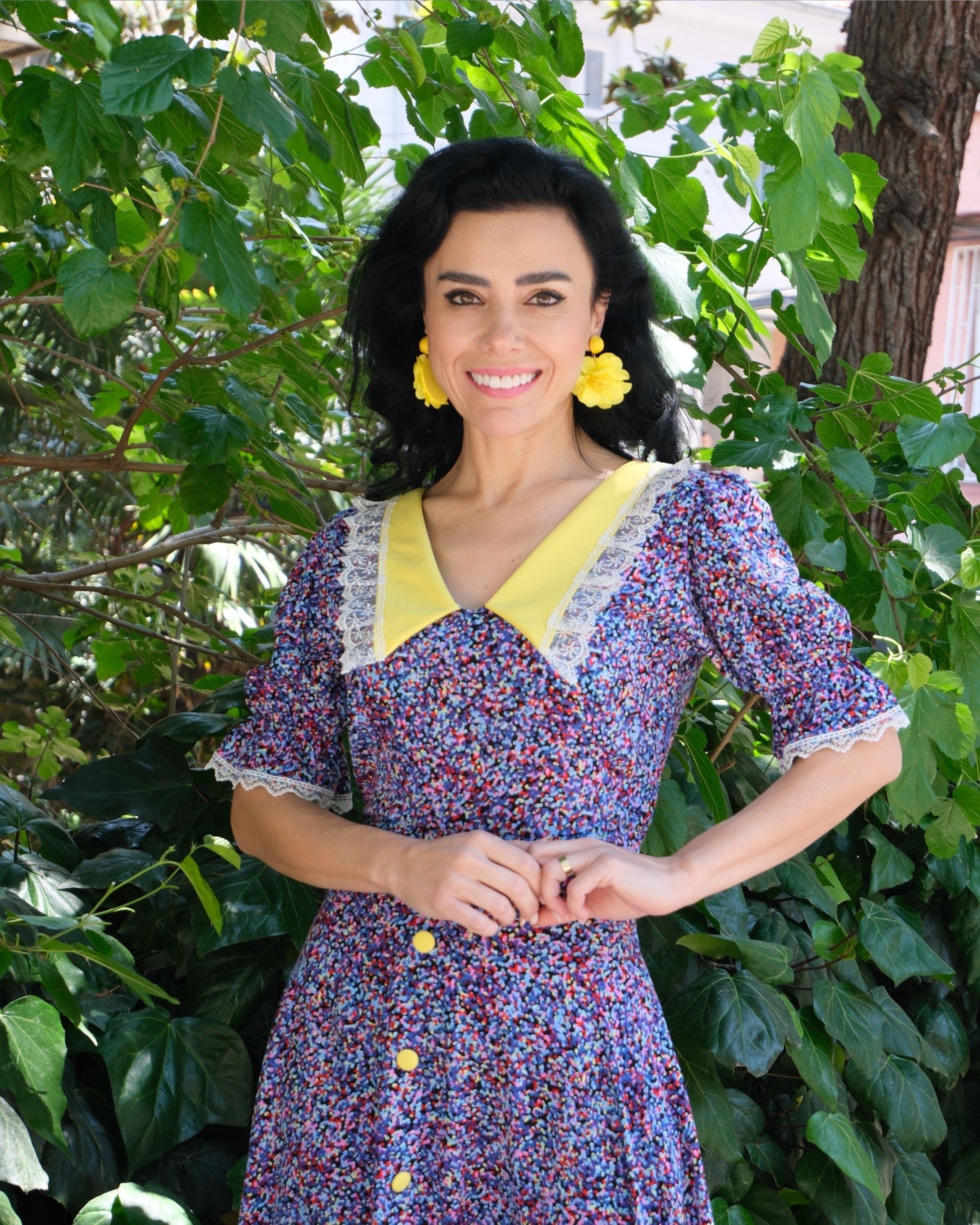 Meral Çiçek Desenli Özel Dikim Elbise