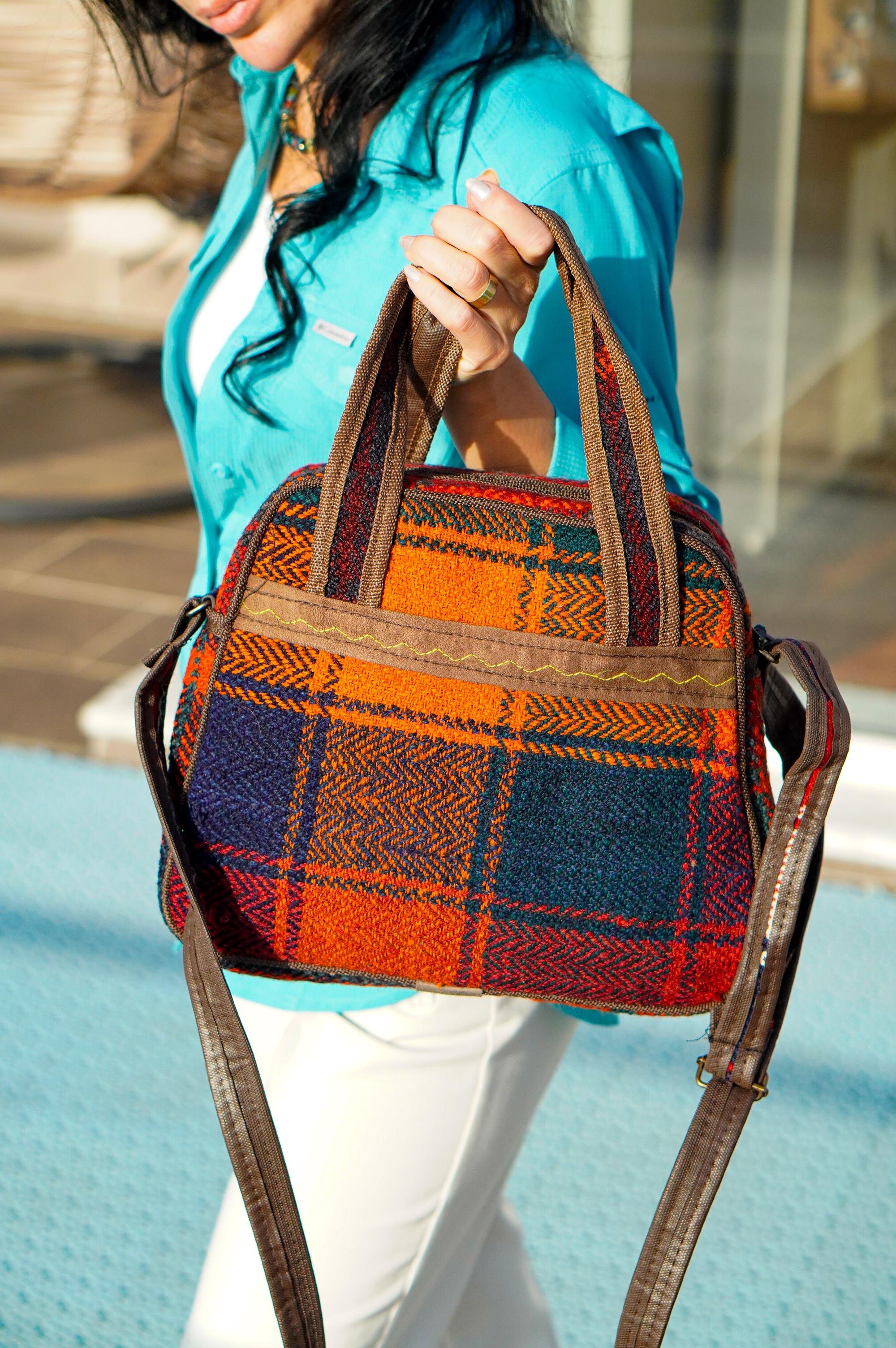 Nomad Bag / Kilim Desenli Çift Cepli Çanta