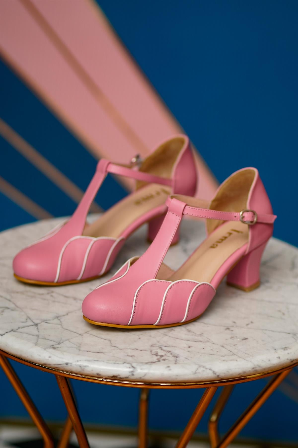 Paris Pembe Ayakkabı