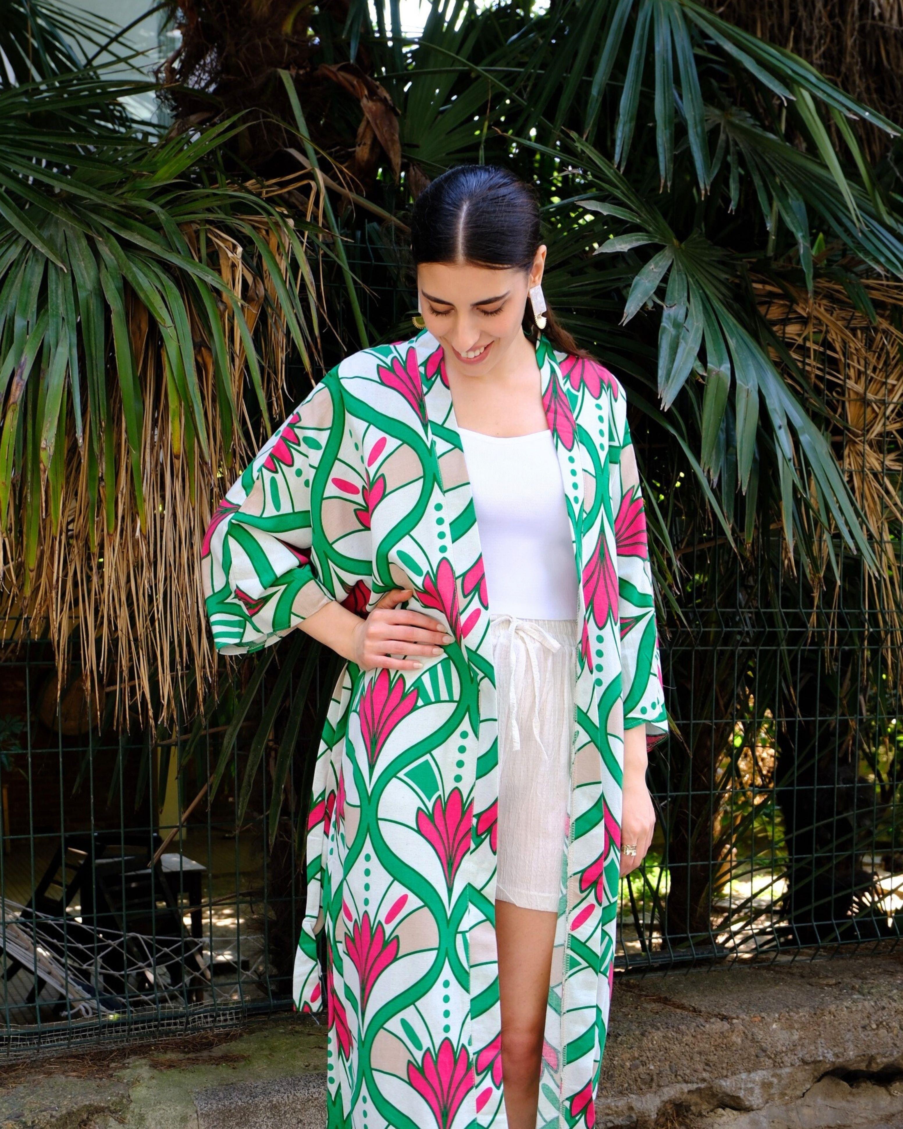 Renkli Çiçek Desenli Yazlık Kimono