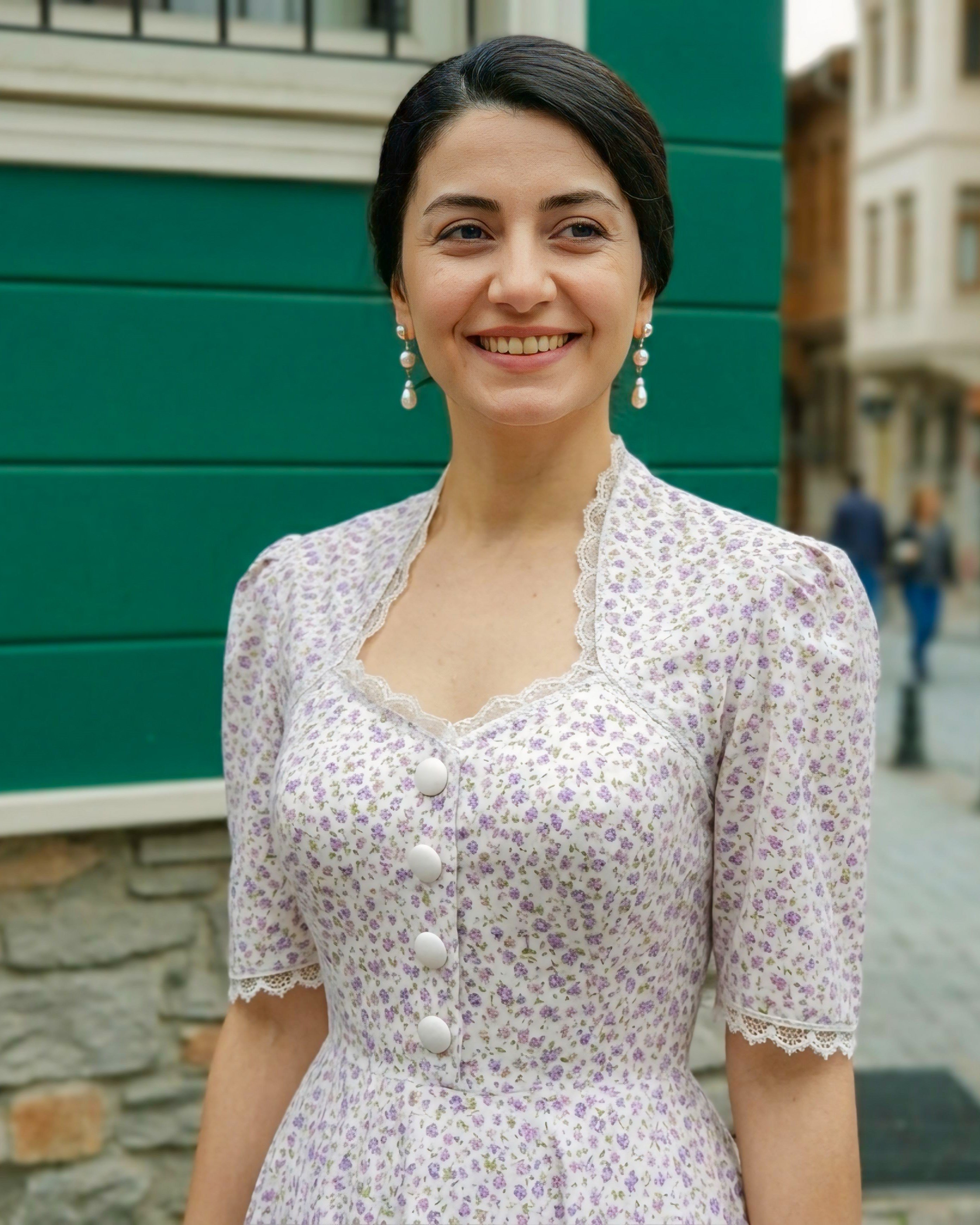 Vera Çiçekli Tasarım Elbise