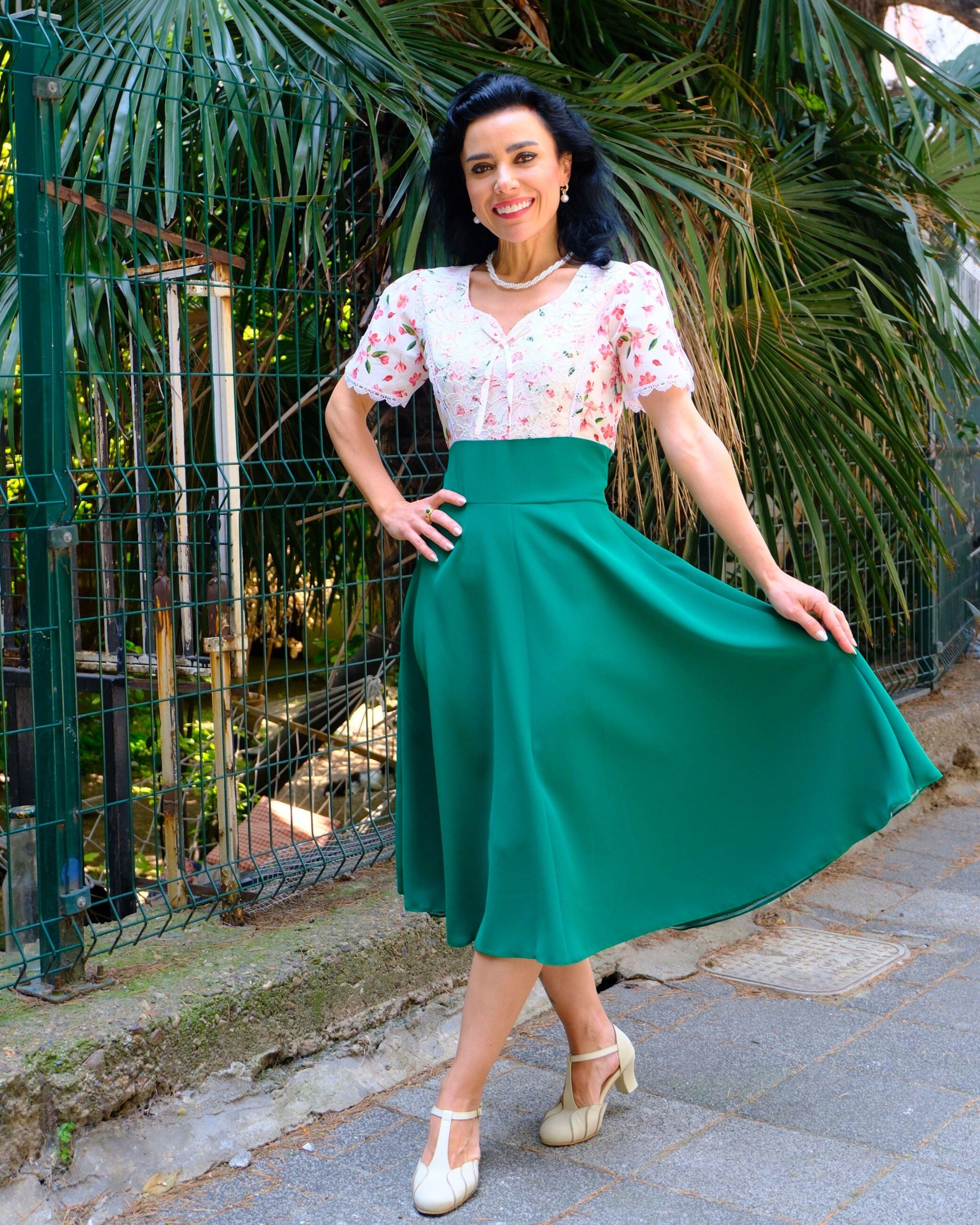 Yasemin Özel Dikim Elbise