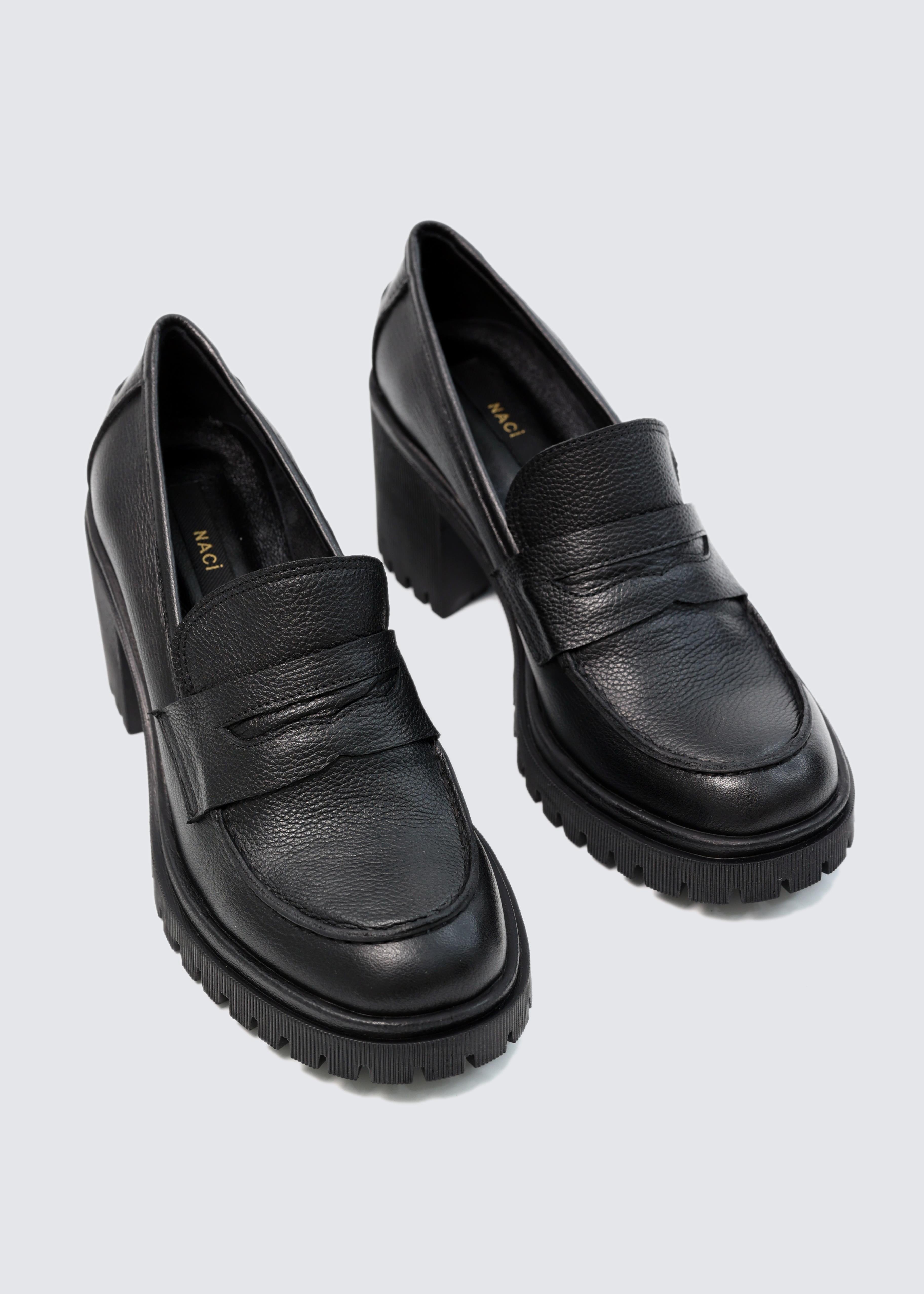 6880 SİYAH DERİ TOPUKLU LOAFER