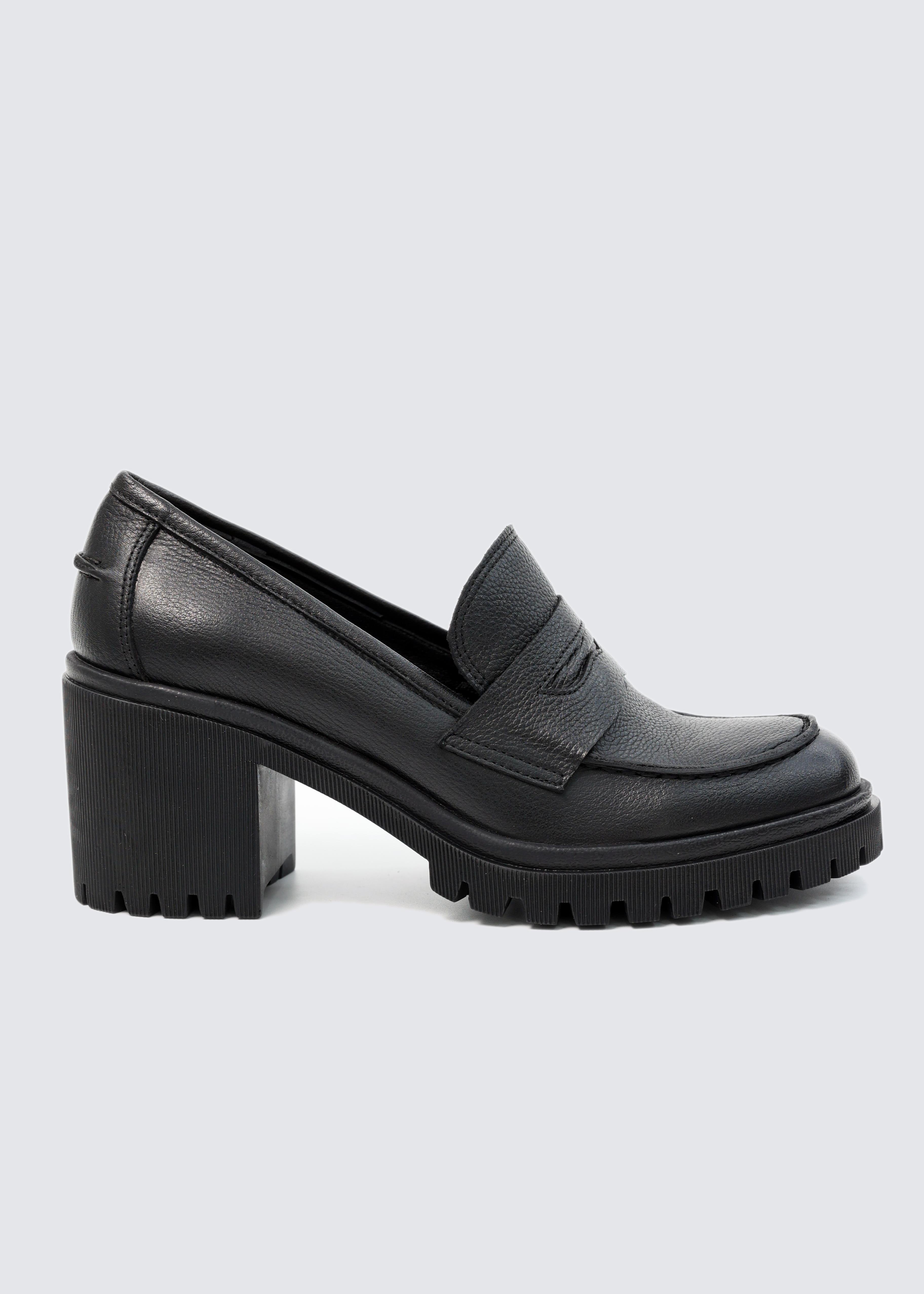6880 SİYAH DERİ TOPUKLU LOAFER
