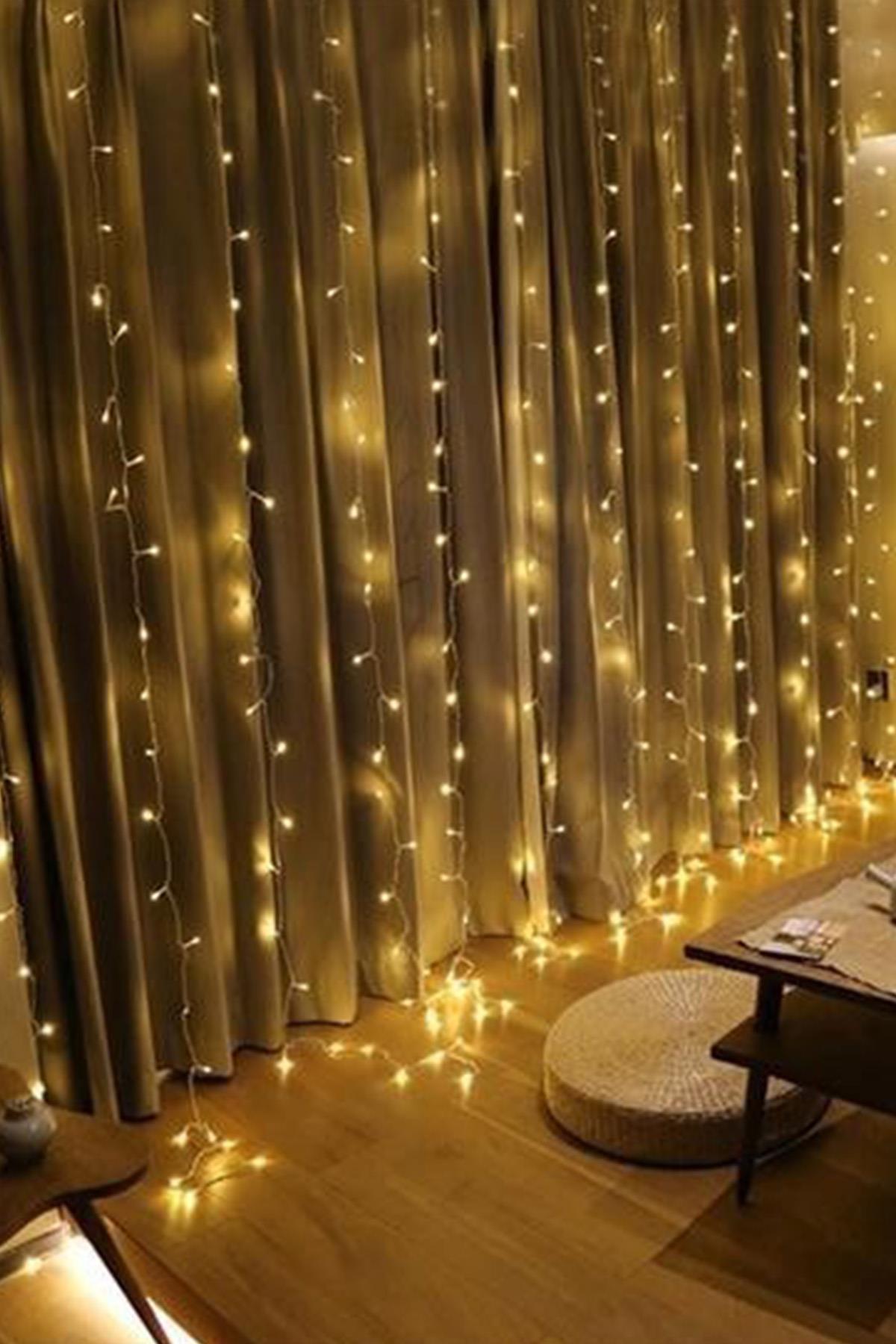 3x2 Metre 192 Ledli 12 Saçaklı Perde Led Işıklar Animasyonlu Kumandalı Fişli - Günışığı