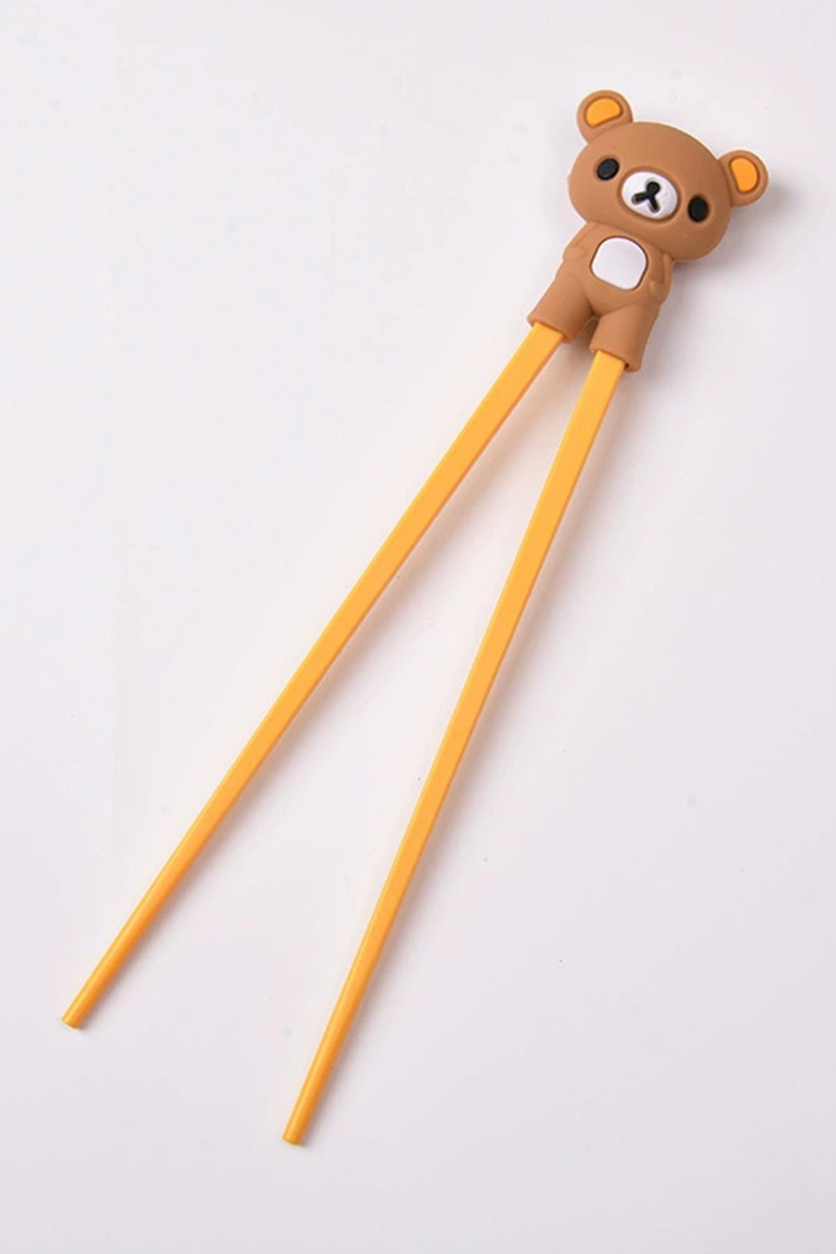 Kahverengi Renkli Chopstick Ve Chopstick Öğrenme Aparatı Beyaz