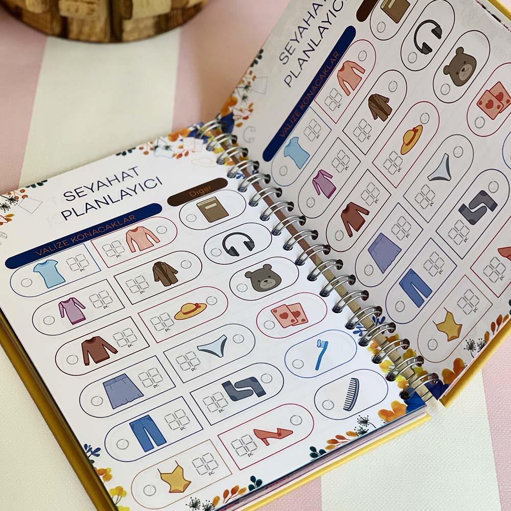 Sarı Nazar Tasarımlı Spiralli Sticker'lı Tarihsiz Konuşan Ajanda Haftalık Planlayıcı Defter