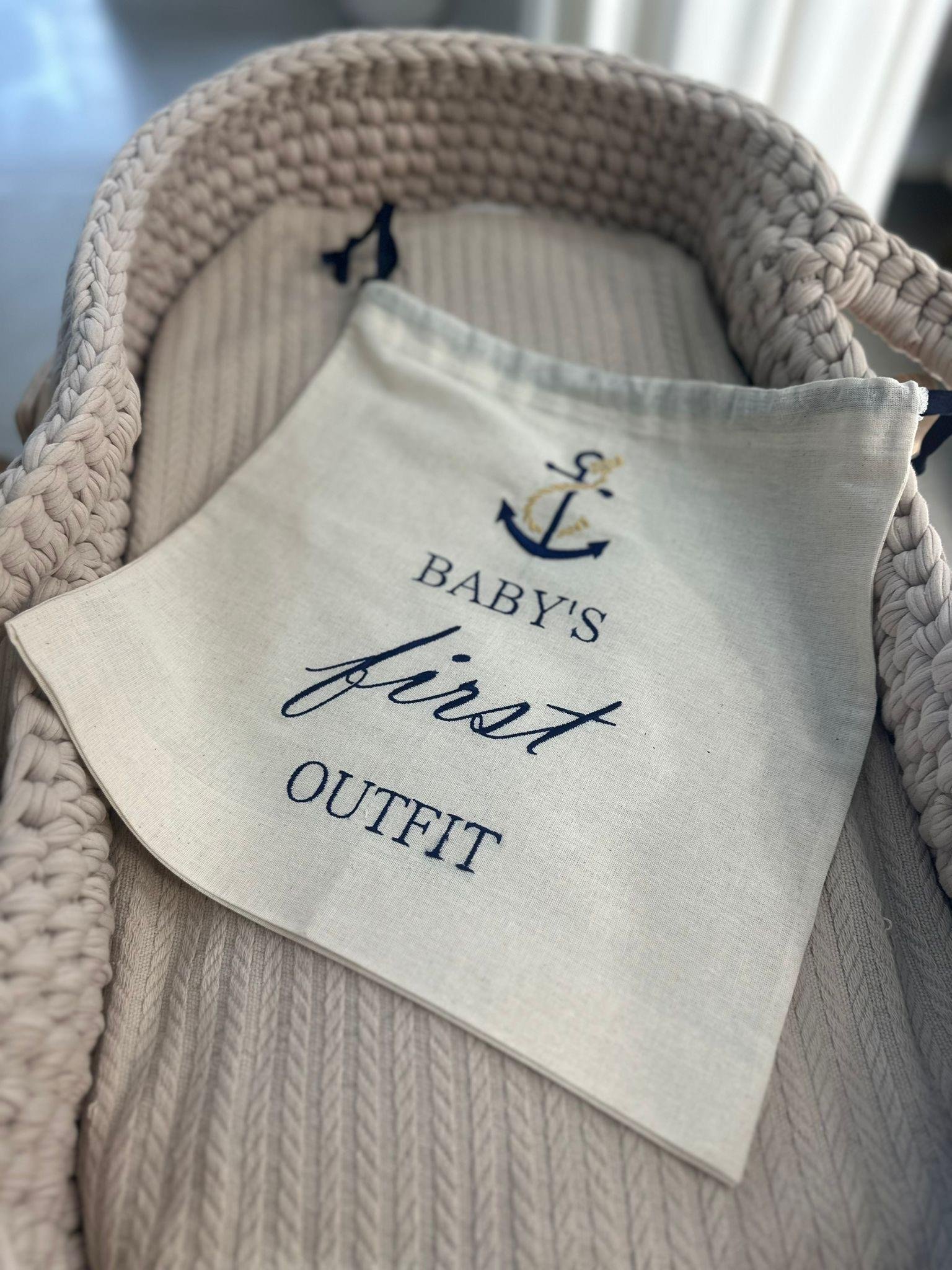 Çapa Nakışlı My First Outfit Bebek Çanta Hurç