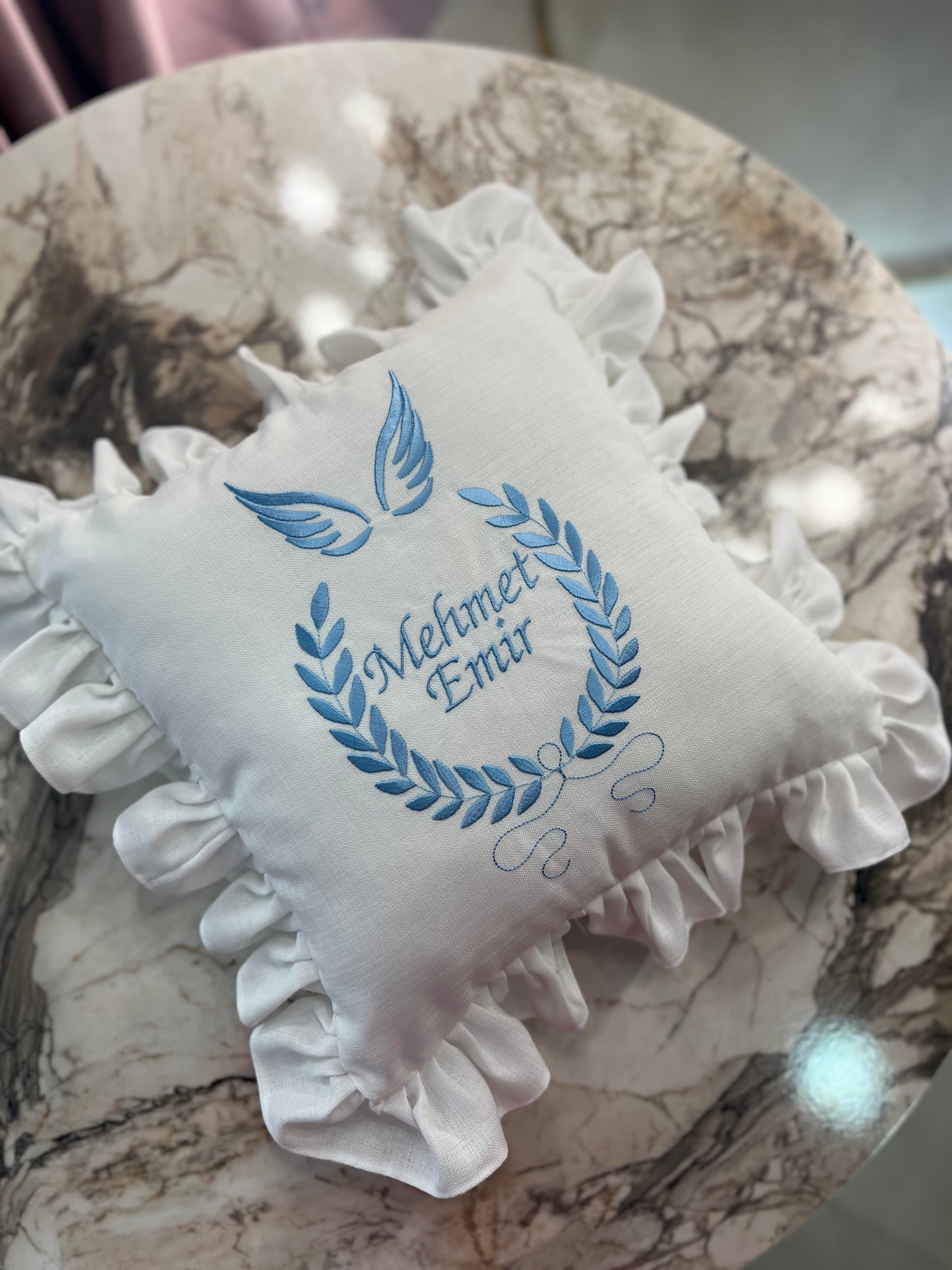 Cupid Melek Kanadı Nakışlı Keten Dokulu Bebek Yastık