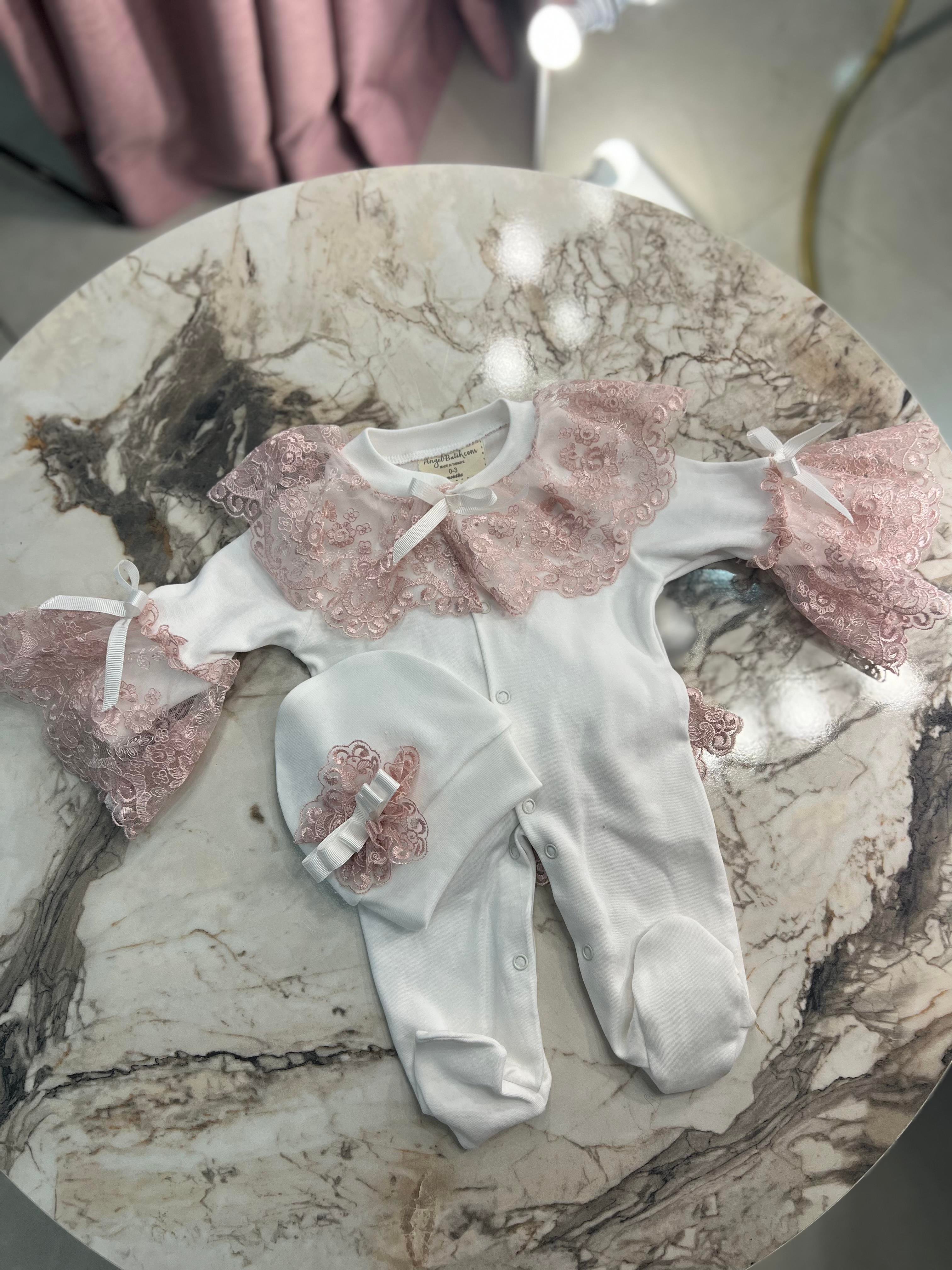 100% Cotton Lace Detailed Baby Coming Home Outfit