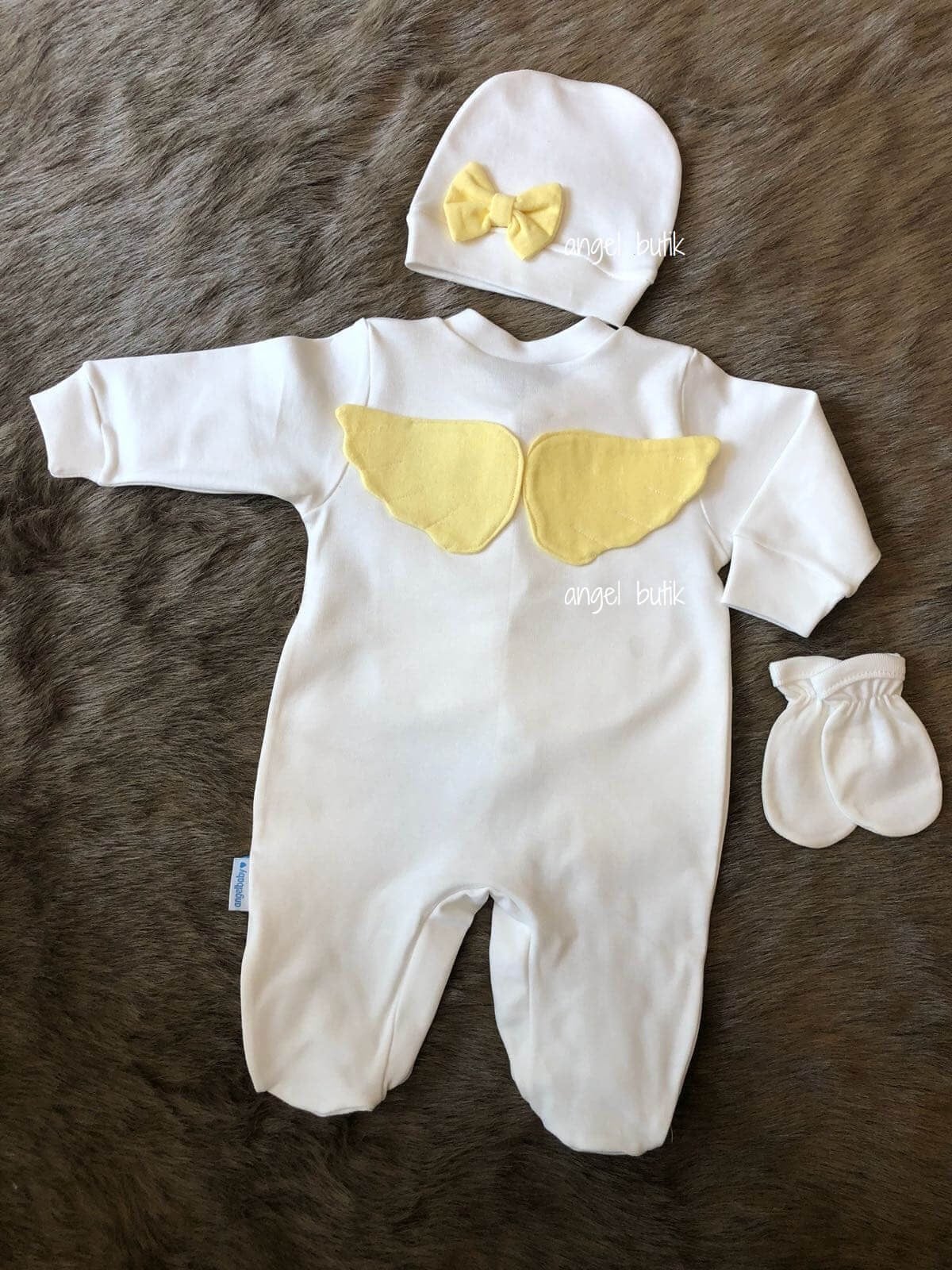 İpek Kanatlı Smokin