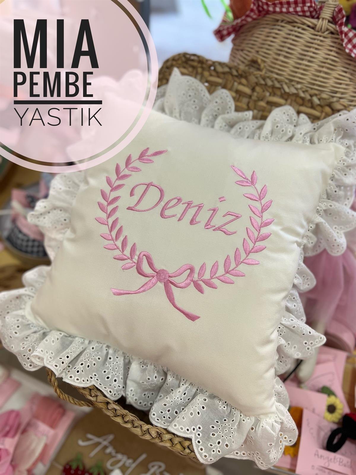 Mia Fisto Dantelli Bebek Yastığı