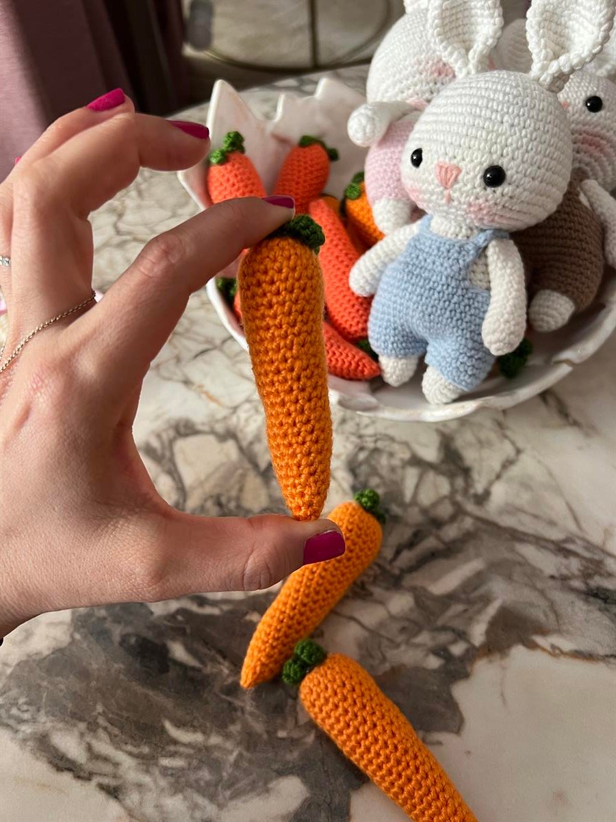 Mini Amigurumi Havuç