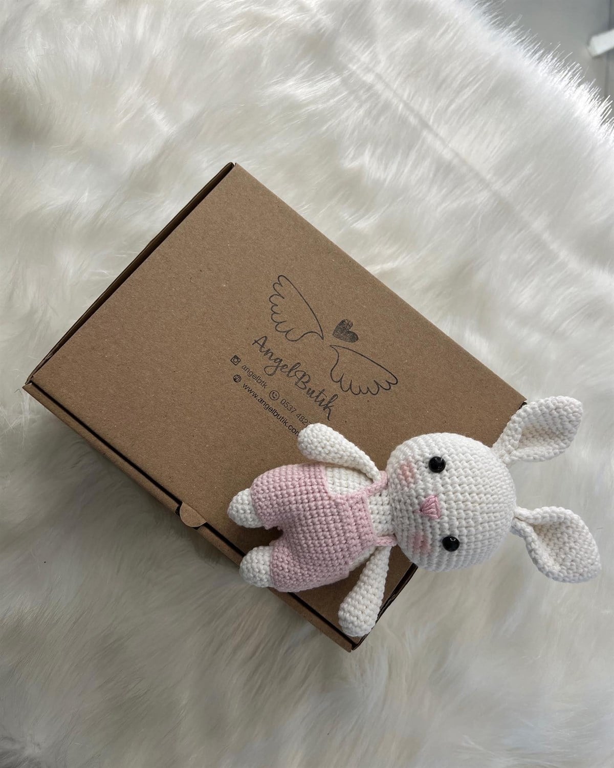 Rabbit Amigurumi Oyuncak