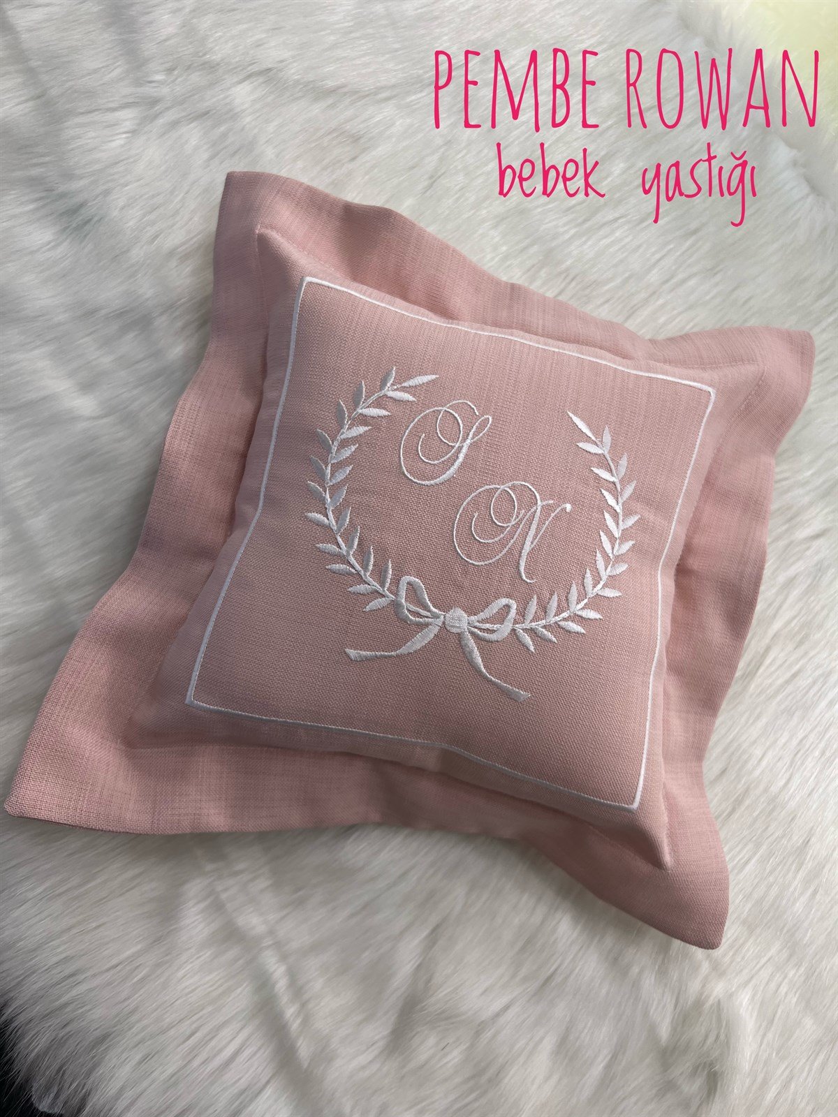 Rowan Bebek Odası Yastığı
