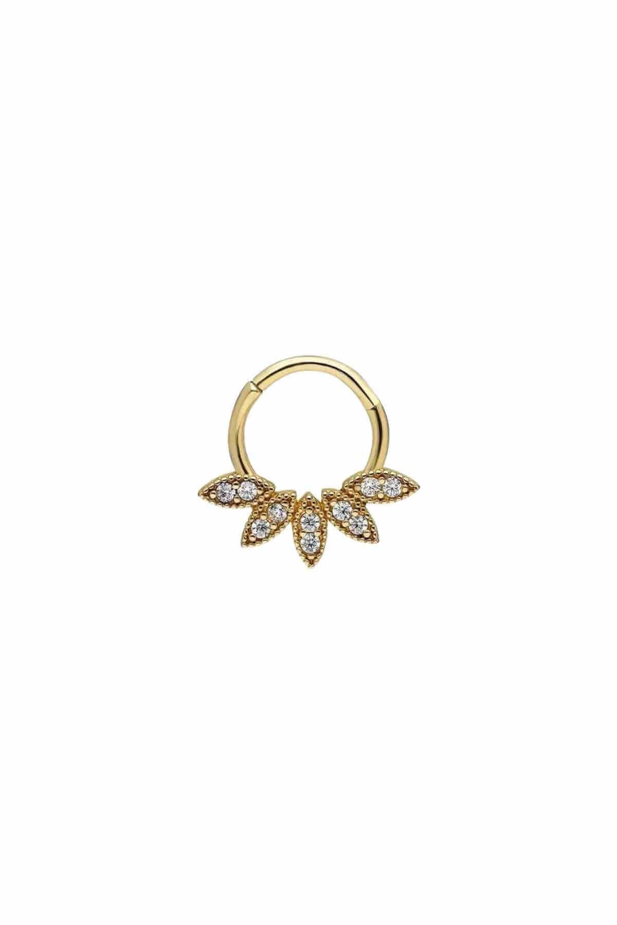 Altın Helix Piercing