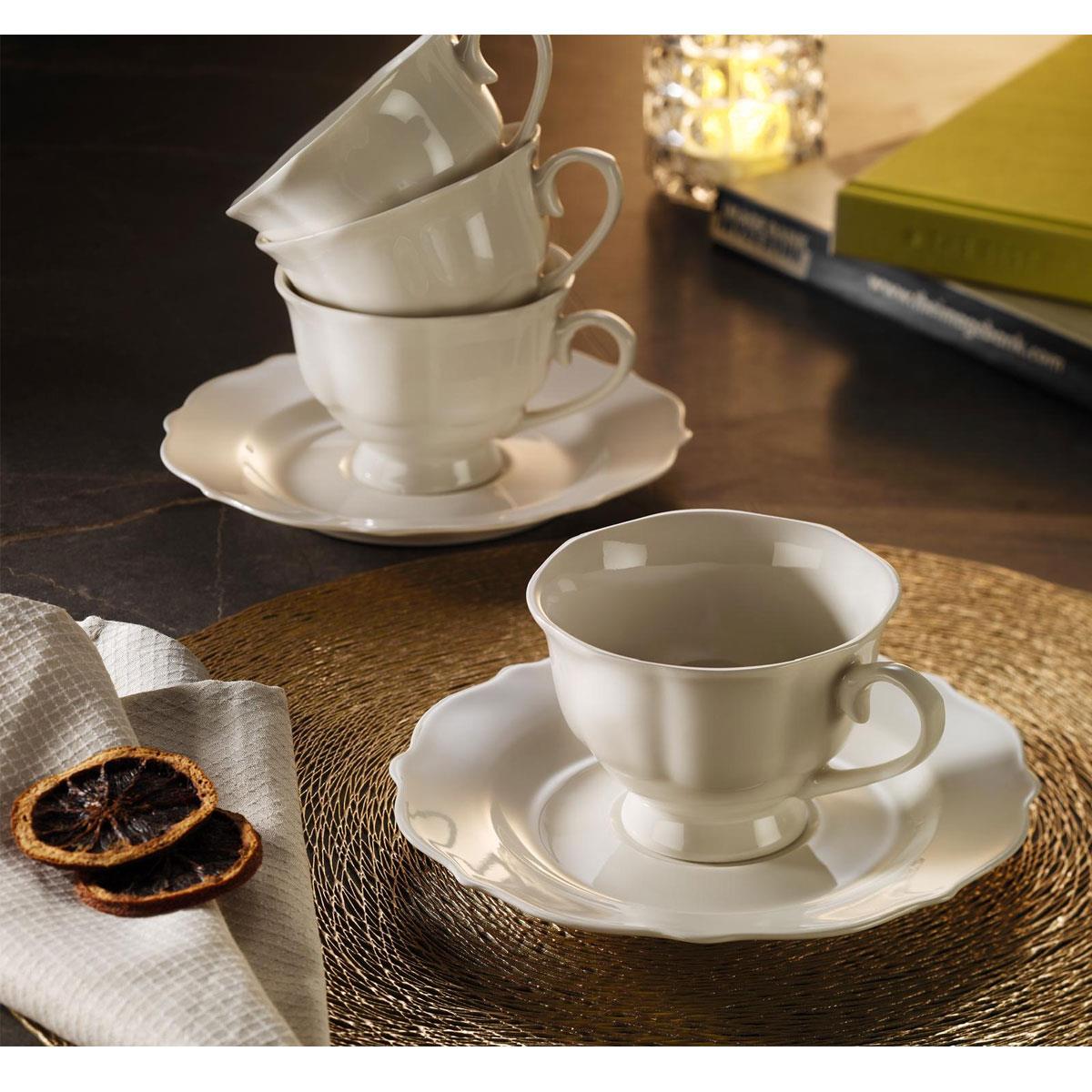 bella klasik porselen çay fincanı takımı detayı yakından çekim